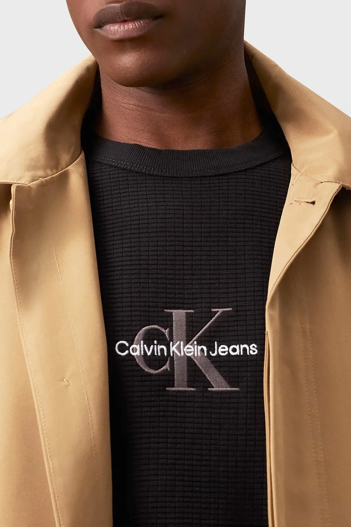 Calvin Klein Pamuklu Relaxed Fit Bisiklet Yaka J30J325645BEH Erkek T Shirt J30J325645 BEH SİYAH - 8