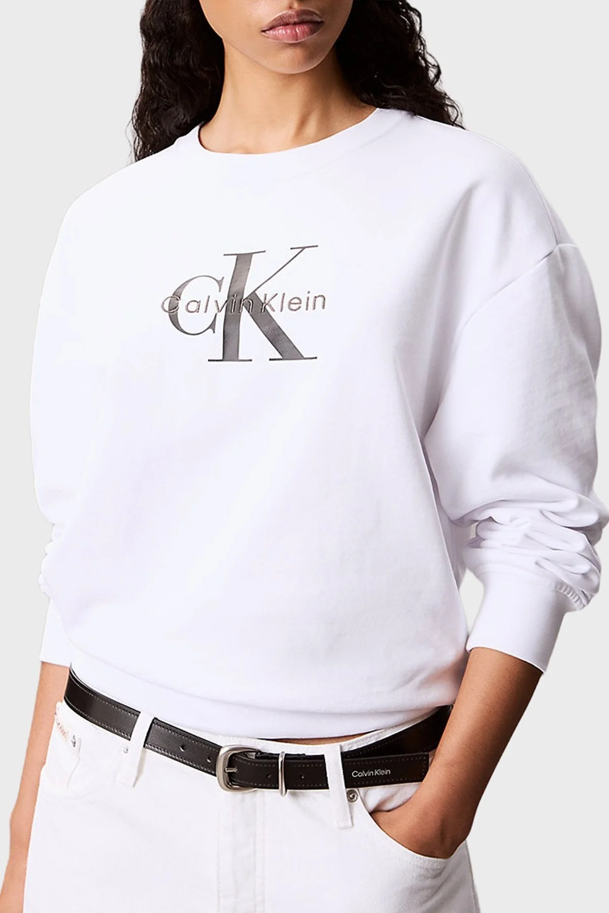 Calvin Klein Pamuklu Relaxed Fit Bisiklet Yaka Kısa LV047B234GYAA Bayan Sweat LV047B234G YAA BEYAZ - 4