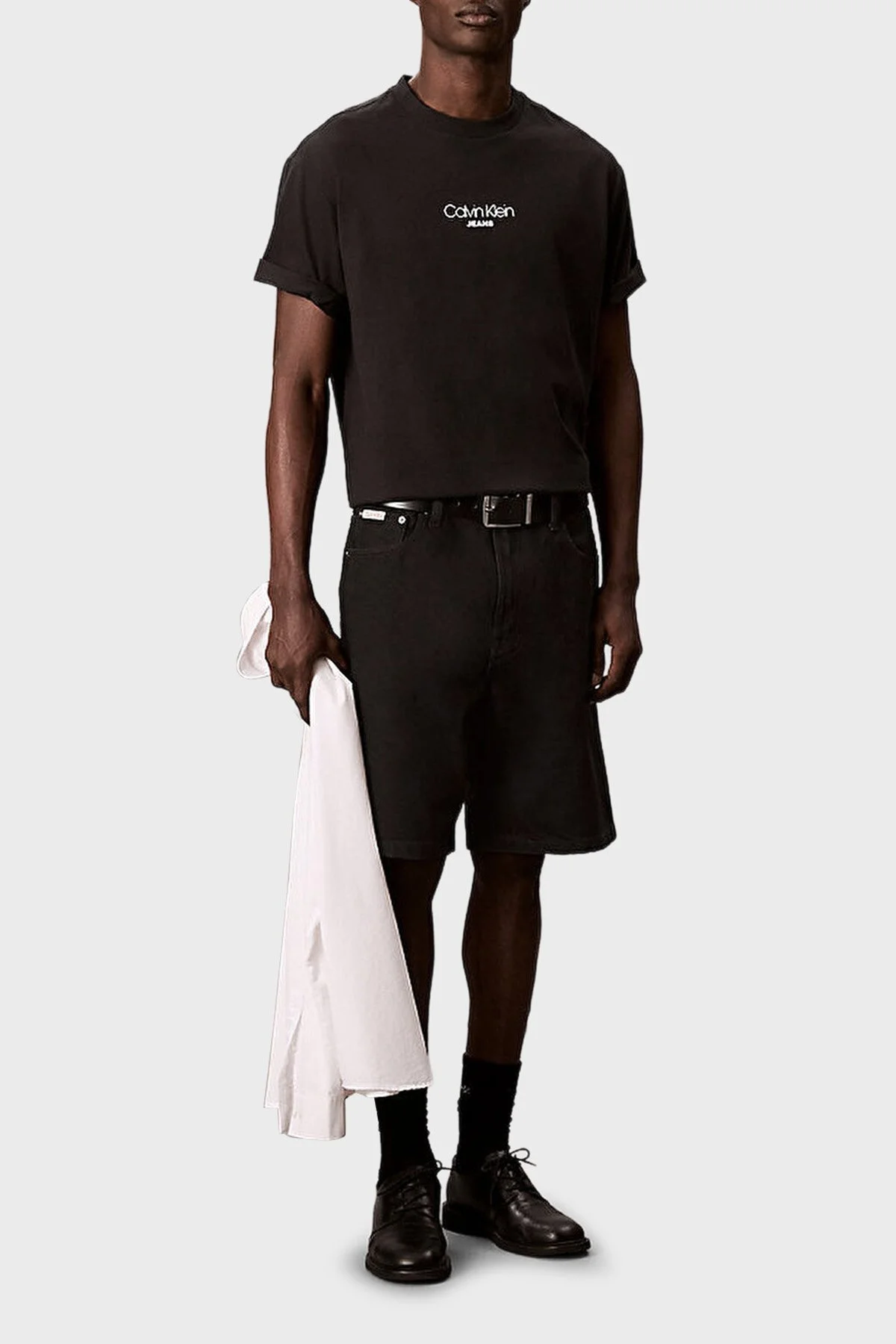 Calvin Klein Pamuklu Relaxed Fit Bisiklet Yaka Logolu LV04RC851GUB1 Erkek T Shirt LV04RC851G UB1 SİYAH - 2