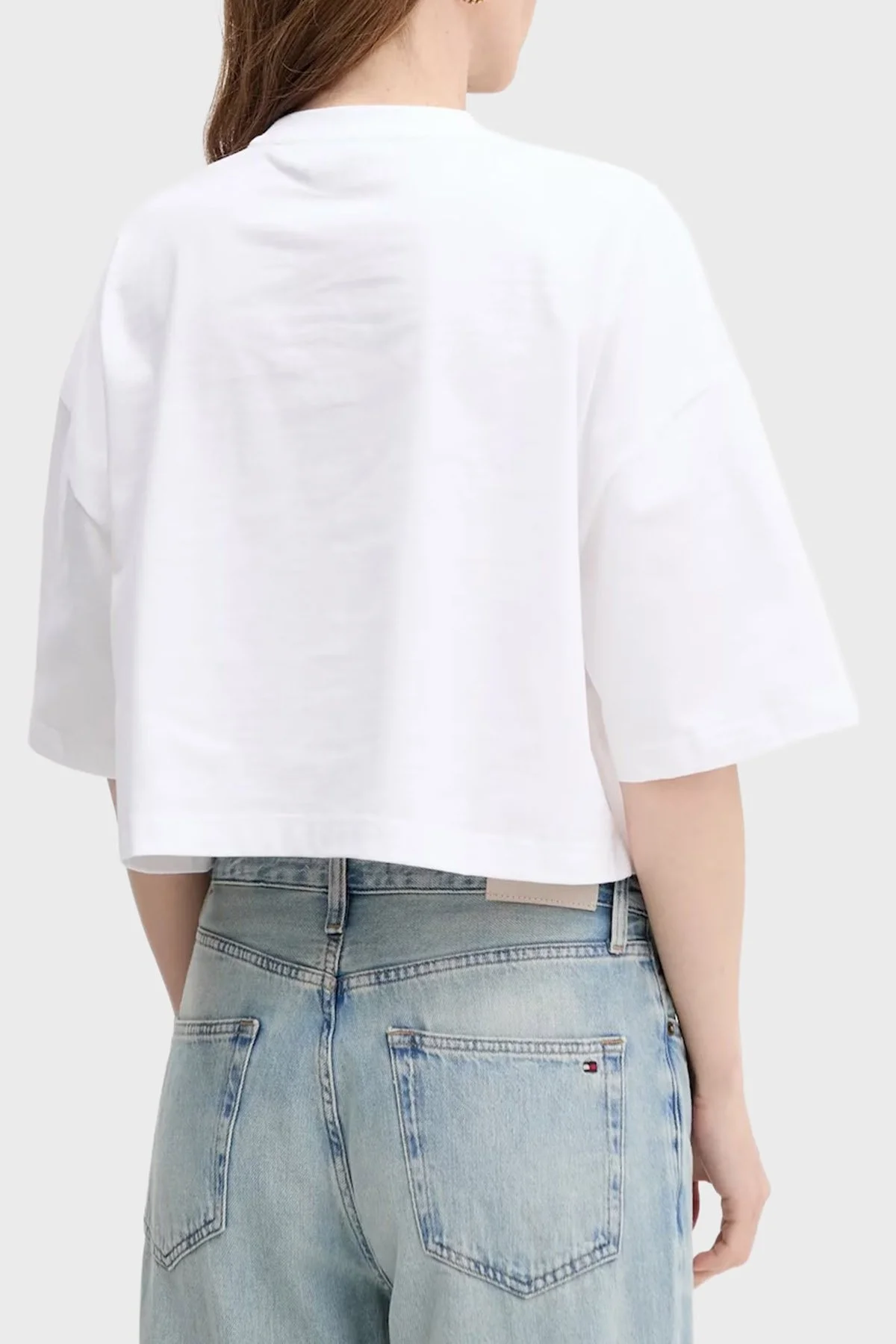 Calvin Klein Pamuklu Relaxed Fit İşleme Logolu Crop LV047C202GYAA Bayan T Shirt LV047C202G YAA BEYAZ - 3