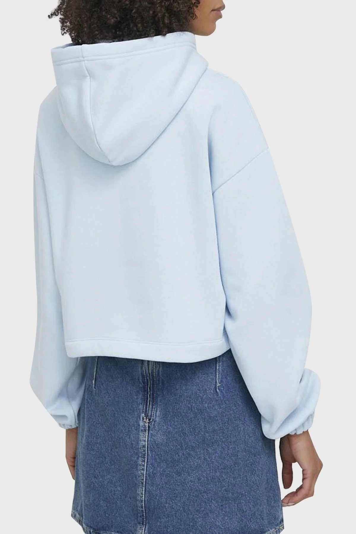 Calvin Klein Pamuklu Relaxed Fit Kapüşonlu Crop J20J222962CYR Bayan Sweat J20J222962 CYR AÇIK MAVİ - 2