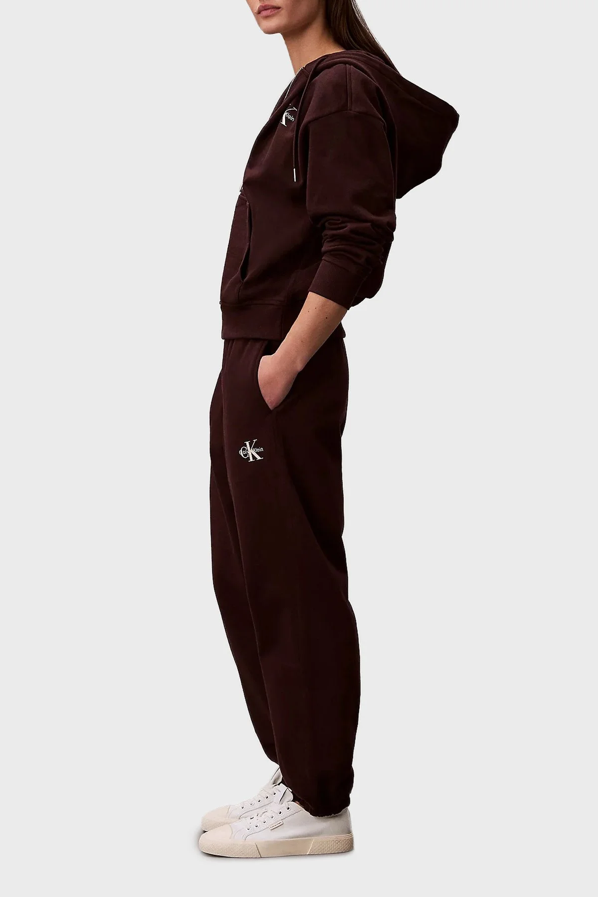 Calvin Klein Pamuklu Relaxed Fit Lastikli Paça Jogger LV047B235G2E8 Bayan Pantolon LV047B235G 2E8 MOR - 5