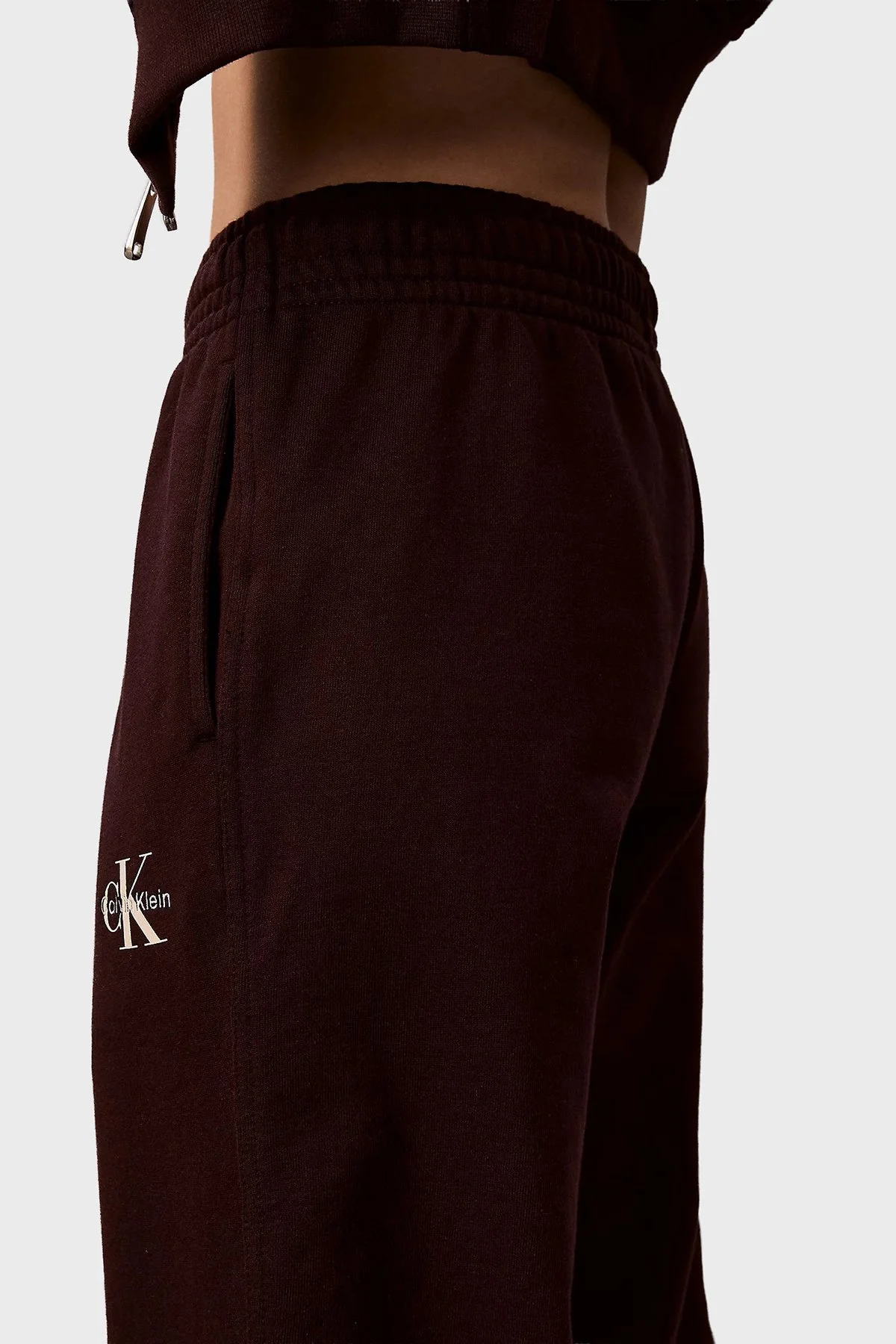 Calvin Klein Pamuklu Relaxed Fit Lastikli Paça Jogger LV047B235G2E8 Bayan Pantolon LV047B235G 2E8 MOR - 6