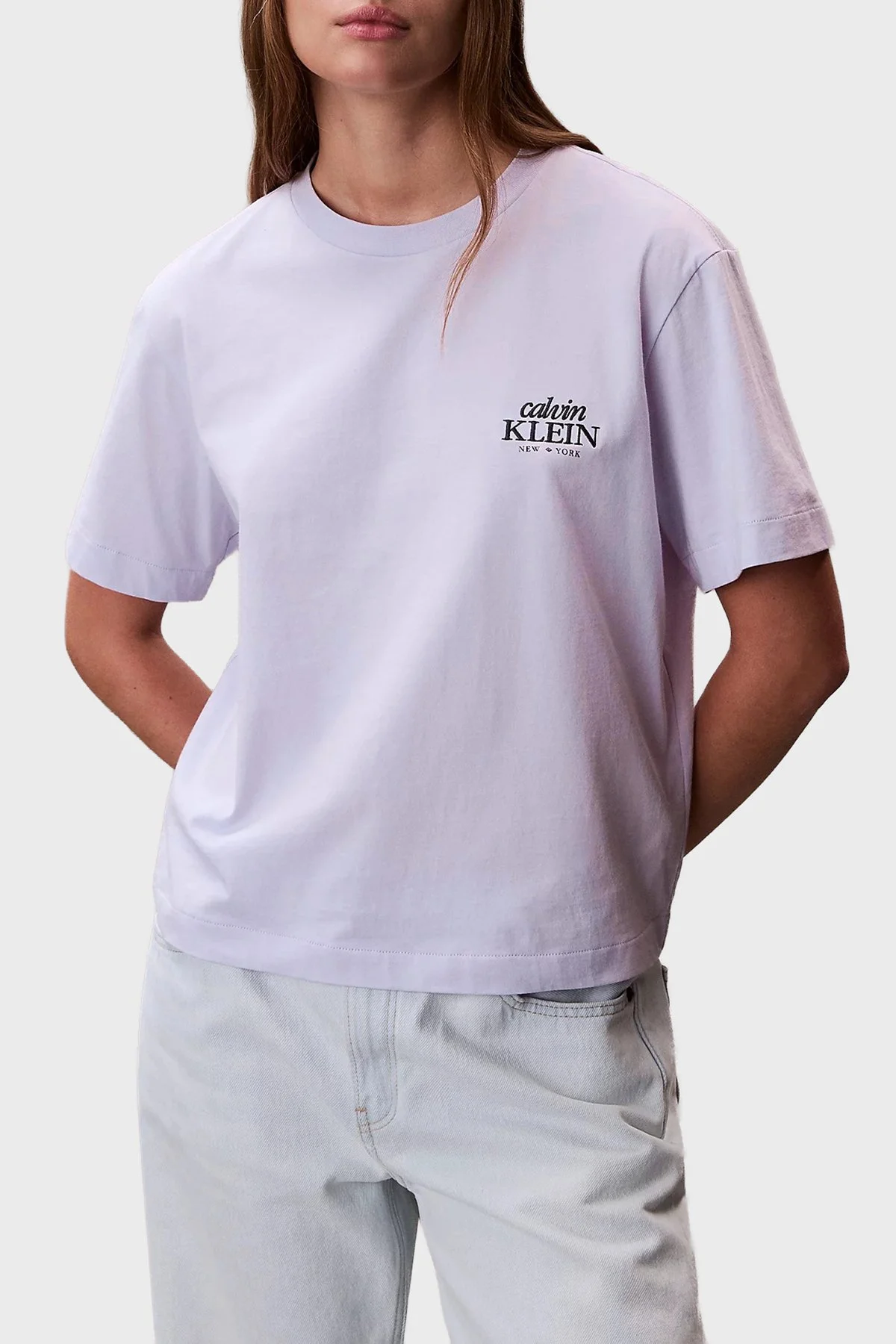 Calvin Klein Pamuklu Relaxed Fit Logolu Bisiklet Yaka LV047F801G3OQ Bayan T Shirt LV047F801G 3OQ LİLA - 4