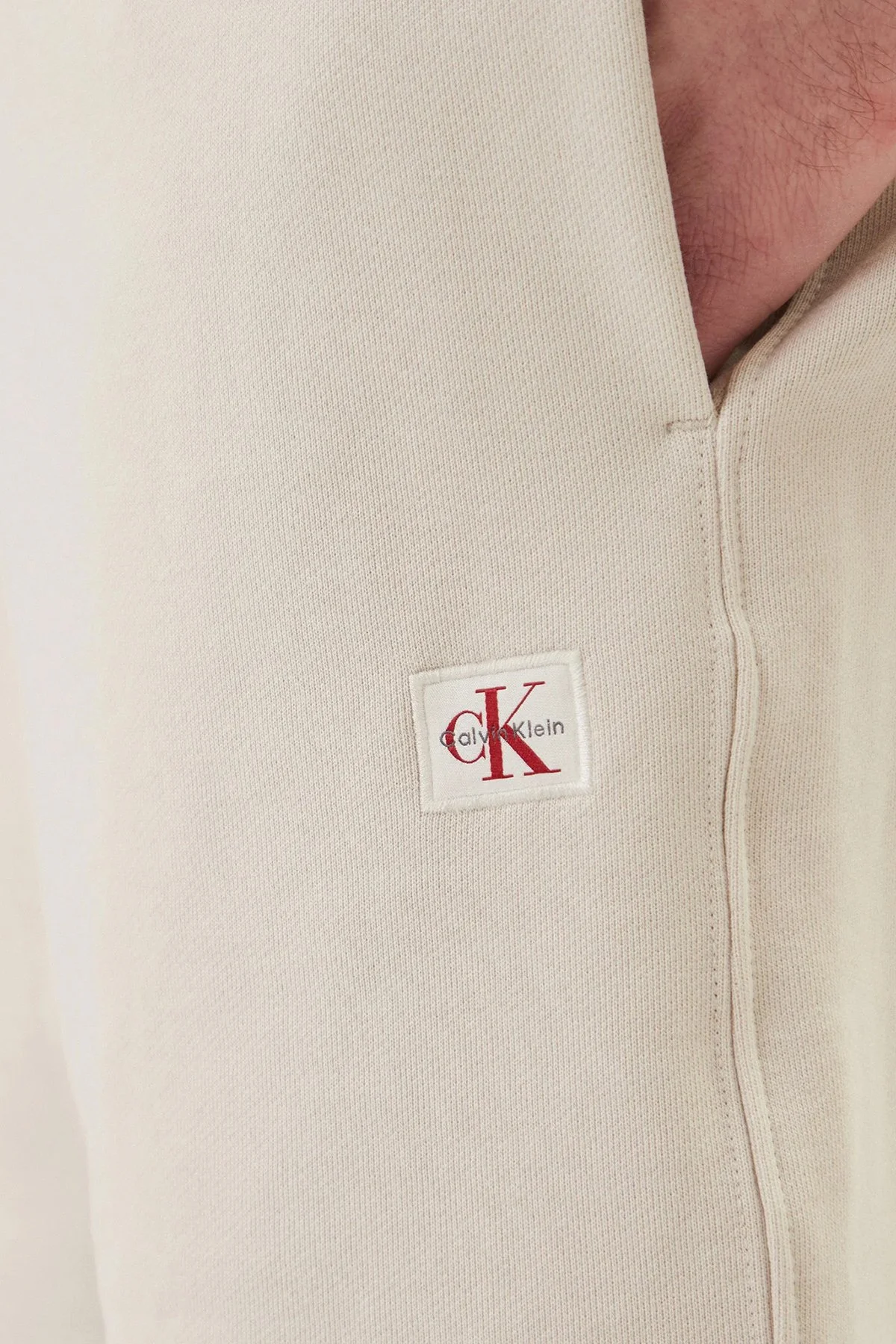 Calvin Klein Pamuklu Relaxed Fit Logolu Normal Bel LV04RF282G2JX Erkek Short LV04RF282G 2JX BEJ - 4