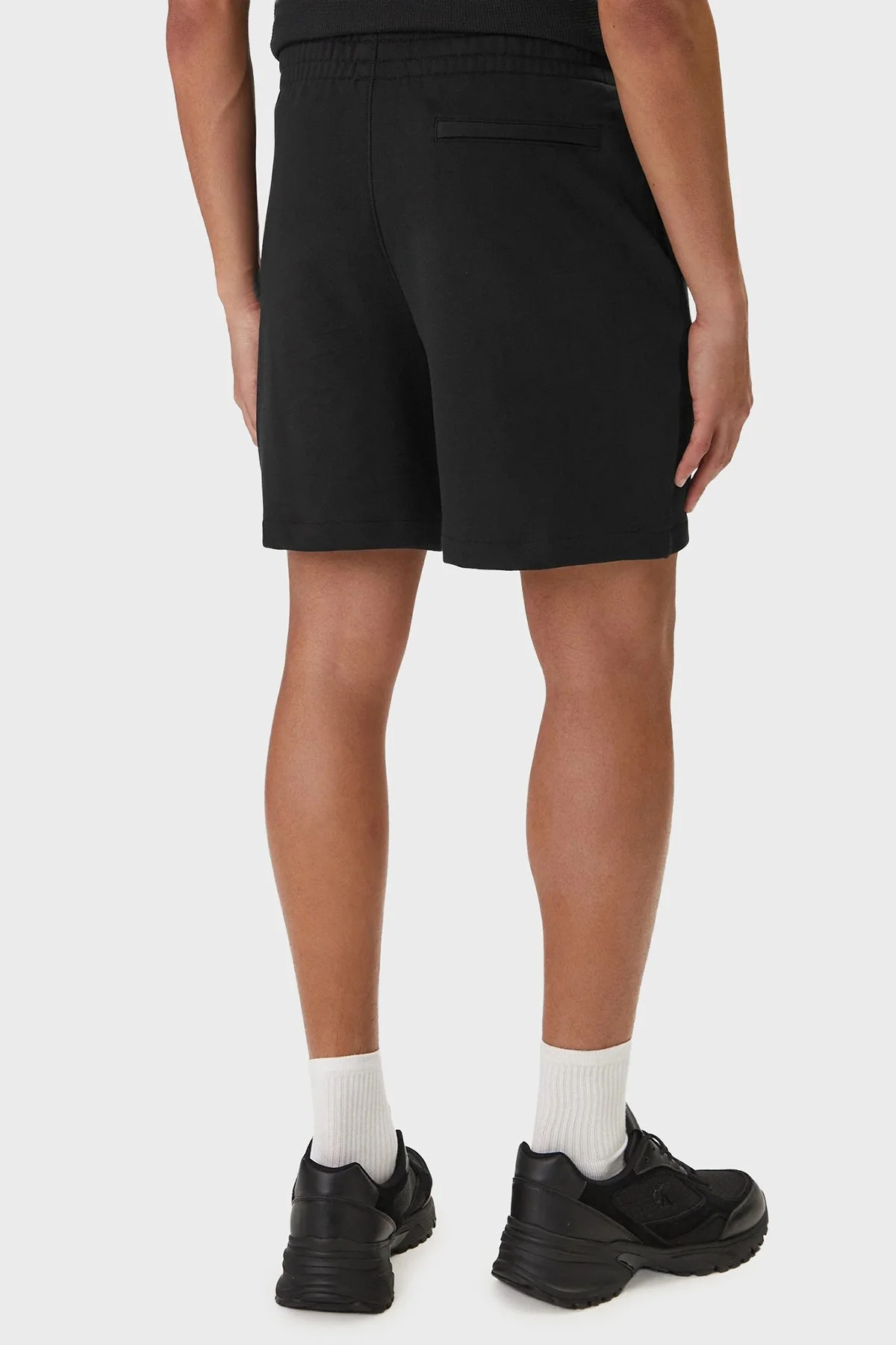 Calvin Klein Pamuklu Relaxed Fit Logolu Normal Bel LV04RF282GUB1 Erkek Short LV04RF282G UB1 SİYAH - 3