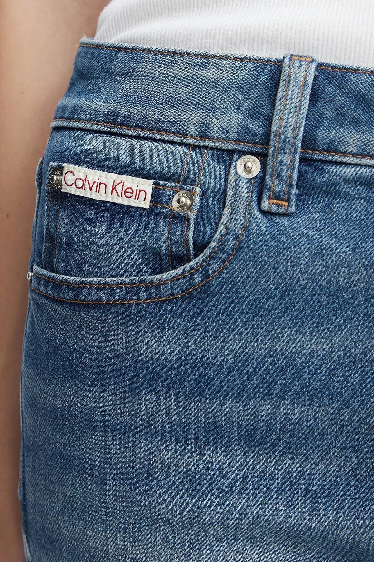 Calvin Klein Pamuklu Skinny Bootcut Fit Yüksek Bel Jeans LV047F666GQ0P Kadın Kot Pantolon LV047F666G Q0P MAVİ - 4