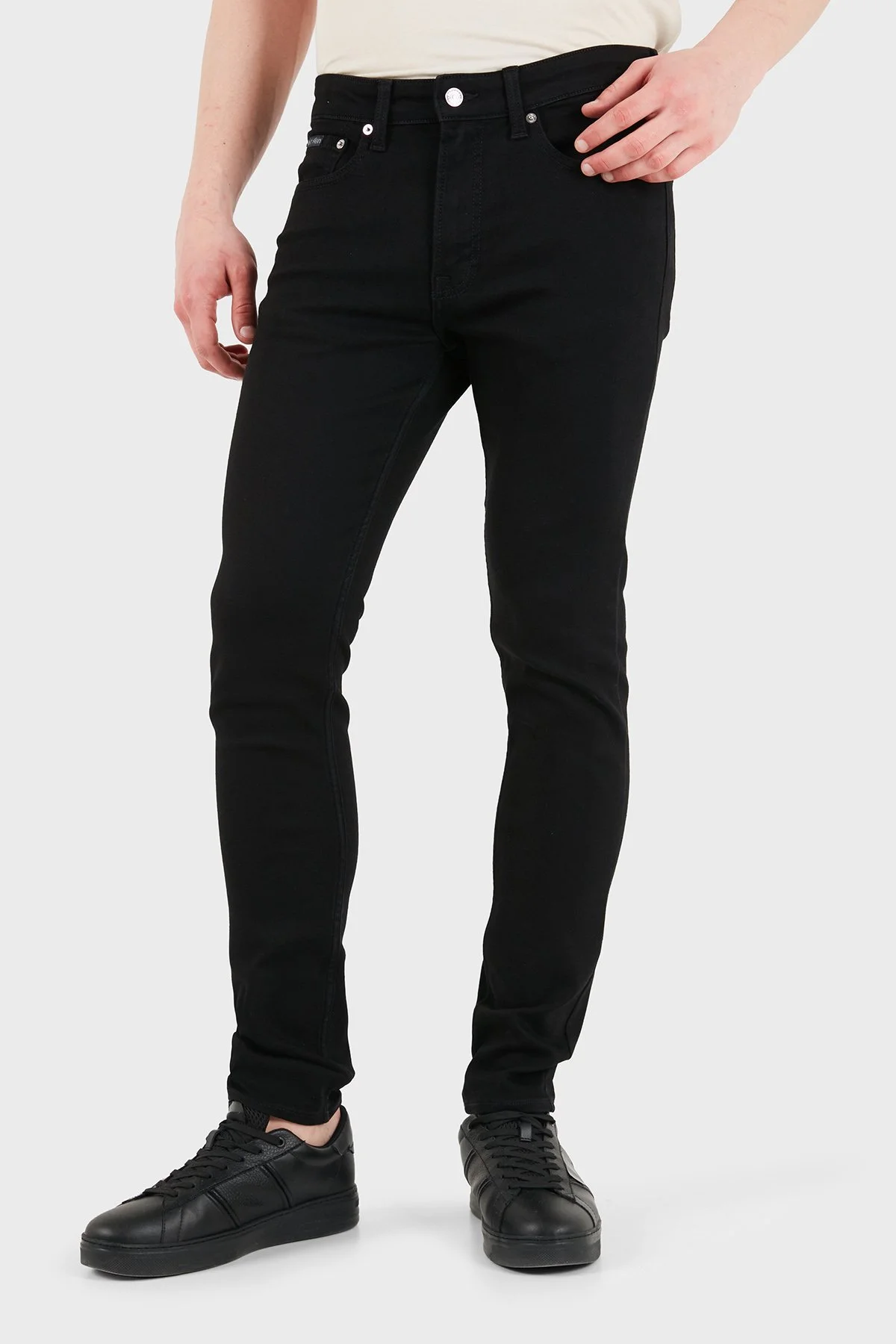 Calvin Klein Pamuklu Skinny Fit Dar Paça Jeans LV04RF737GJW4 Erkek Kot Pantolon LV04RF737G JW4 SİYAH - 5