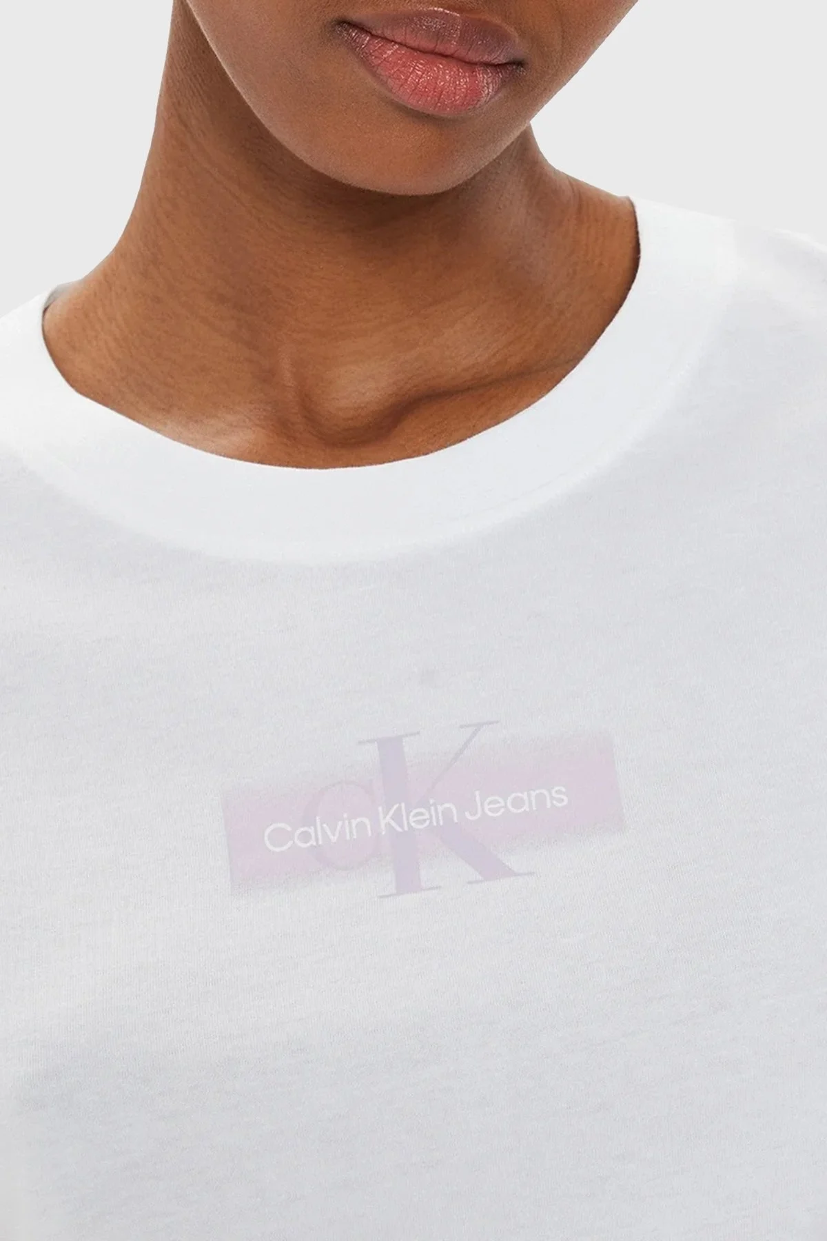 Calvin Klein Pamuklu Slim Fit Bisiklet Yaka J20J223625YAF Bayan T Shirt J20J223625 YAF BEYAZ - 5