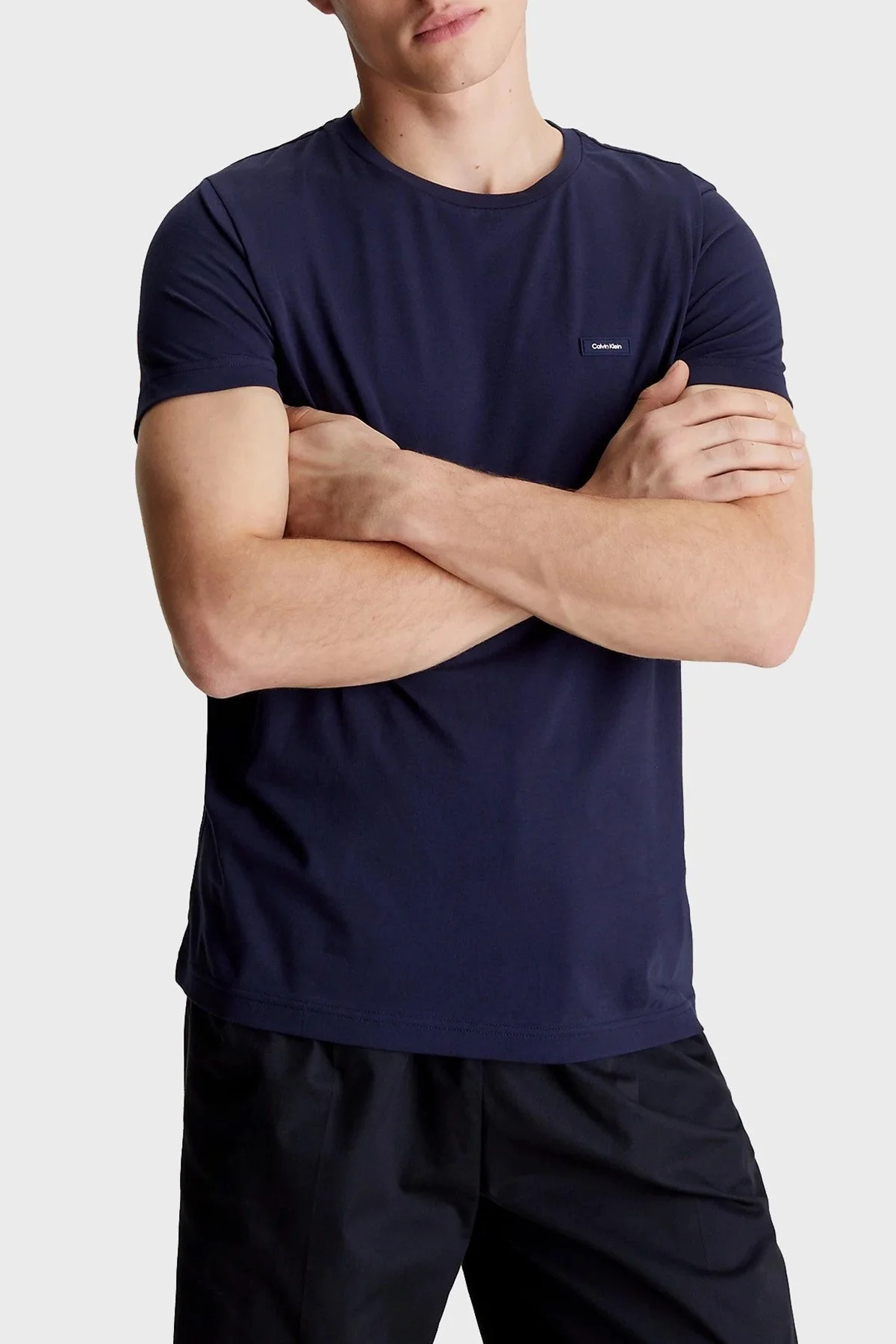 Calvin Klein Pamuklu Slim Fit Bisiklet Yaka K10K112724CHW Erkek T Shirt K10K112724 CHW LACİVERT - 1