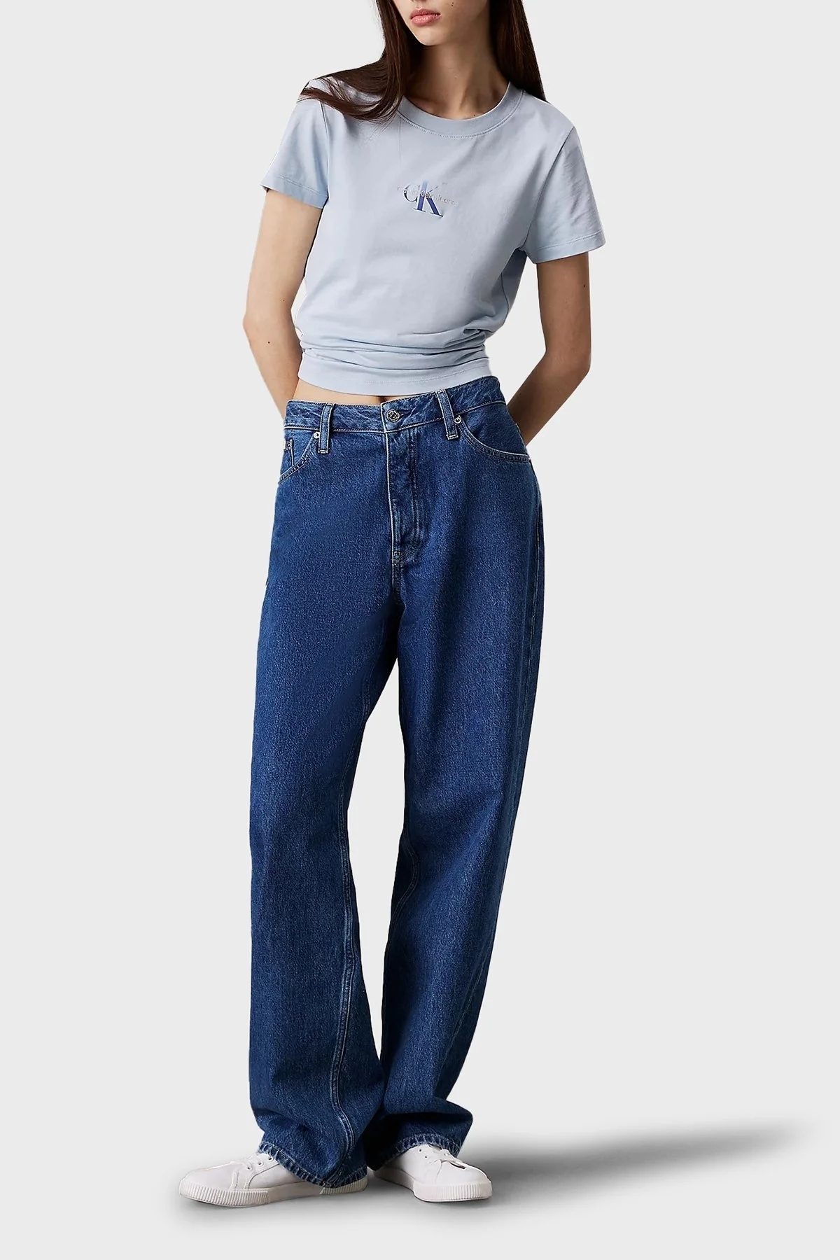 Calvin Klein Pamuklu Slim Fit Bisiklet Yaka Logolu J20J225252CUI Bayan T Shirt J20J225252 CUI AÇIK MAVİ - 4