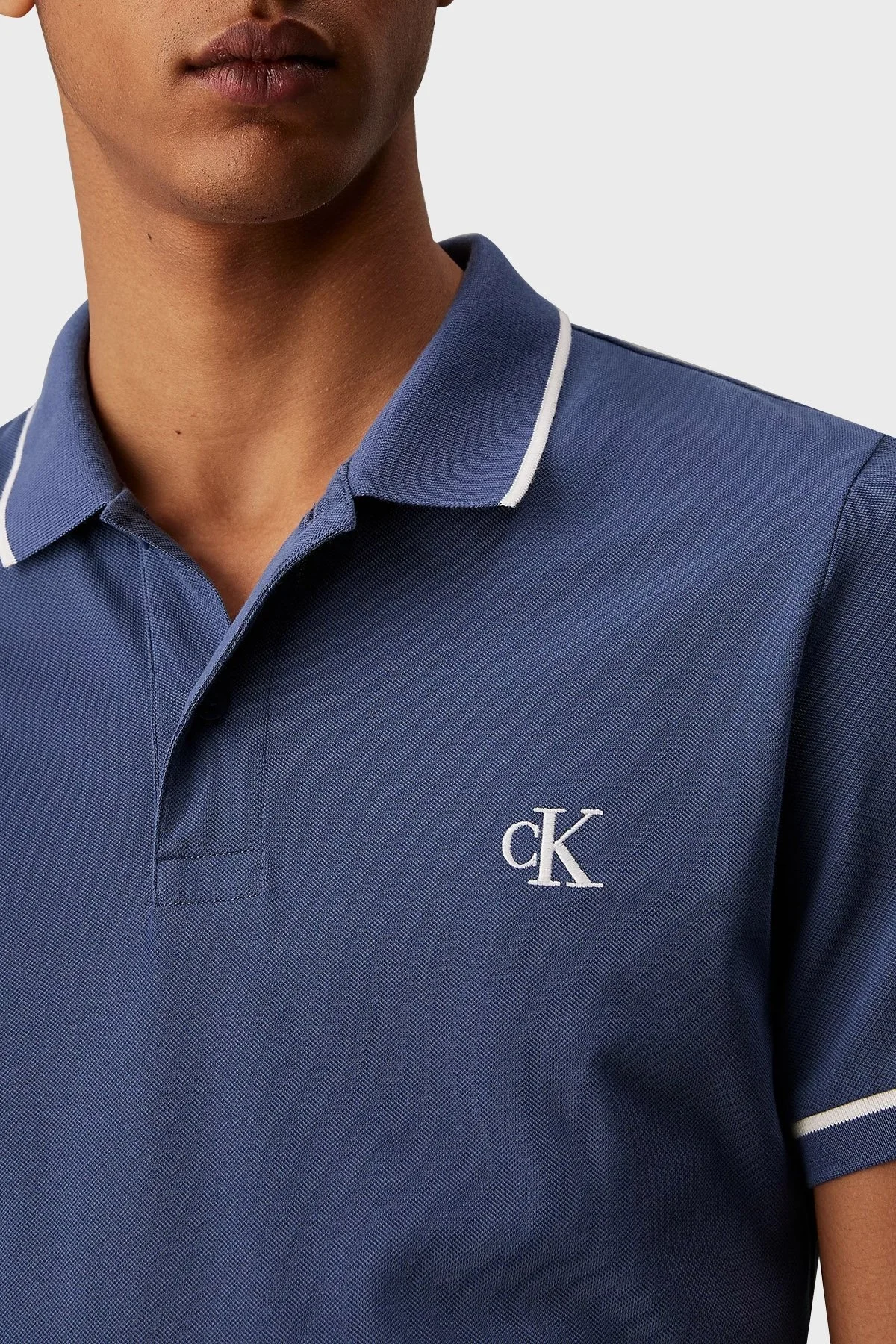 Calvin Klein Pamuklu Slim Fit Düğmeli Yaka Polo T Shirt J30J315603CK1 Erkek Polo Yaka T Shirt J30J315603 CK1 İNDİGO - 8