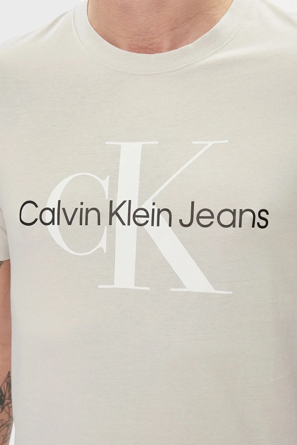 Calvin Klein Pamuklu Slim Fit J30J320806PC8 Erkek T Shirt J30J320806 PC8 AÇIK GRİ - 4