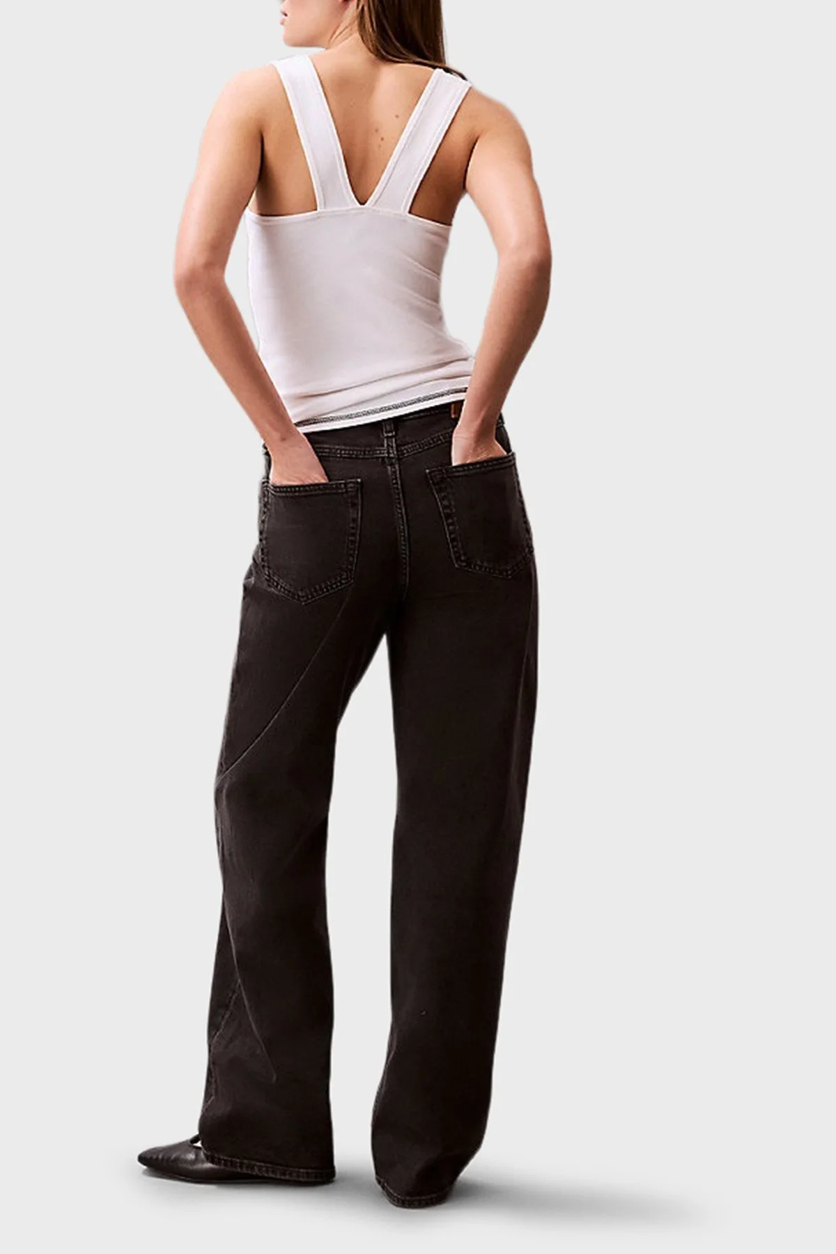 Calvin Klein Pamuklu Slim Fit Kalın Askılı Logolu LV044C219GYAA Bayan Top LV044C219G YAA BEYAZ - 3