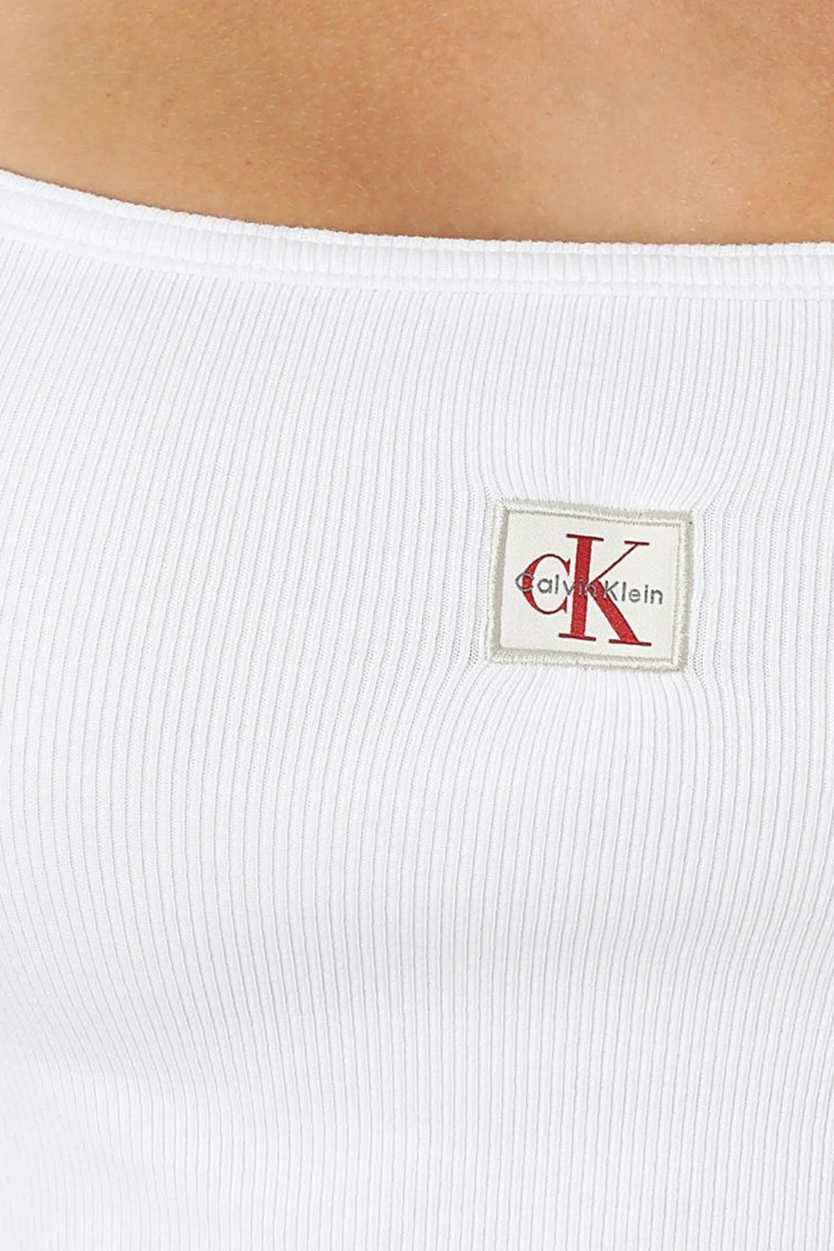 Calvin Klein Pamuklu Slim Fit Kare Yaka Logolu LV047C908GYAA Bayan Top LV047C908G YAA BEYAZ - 4