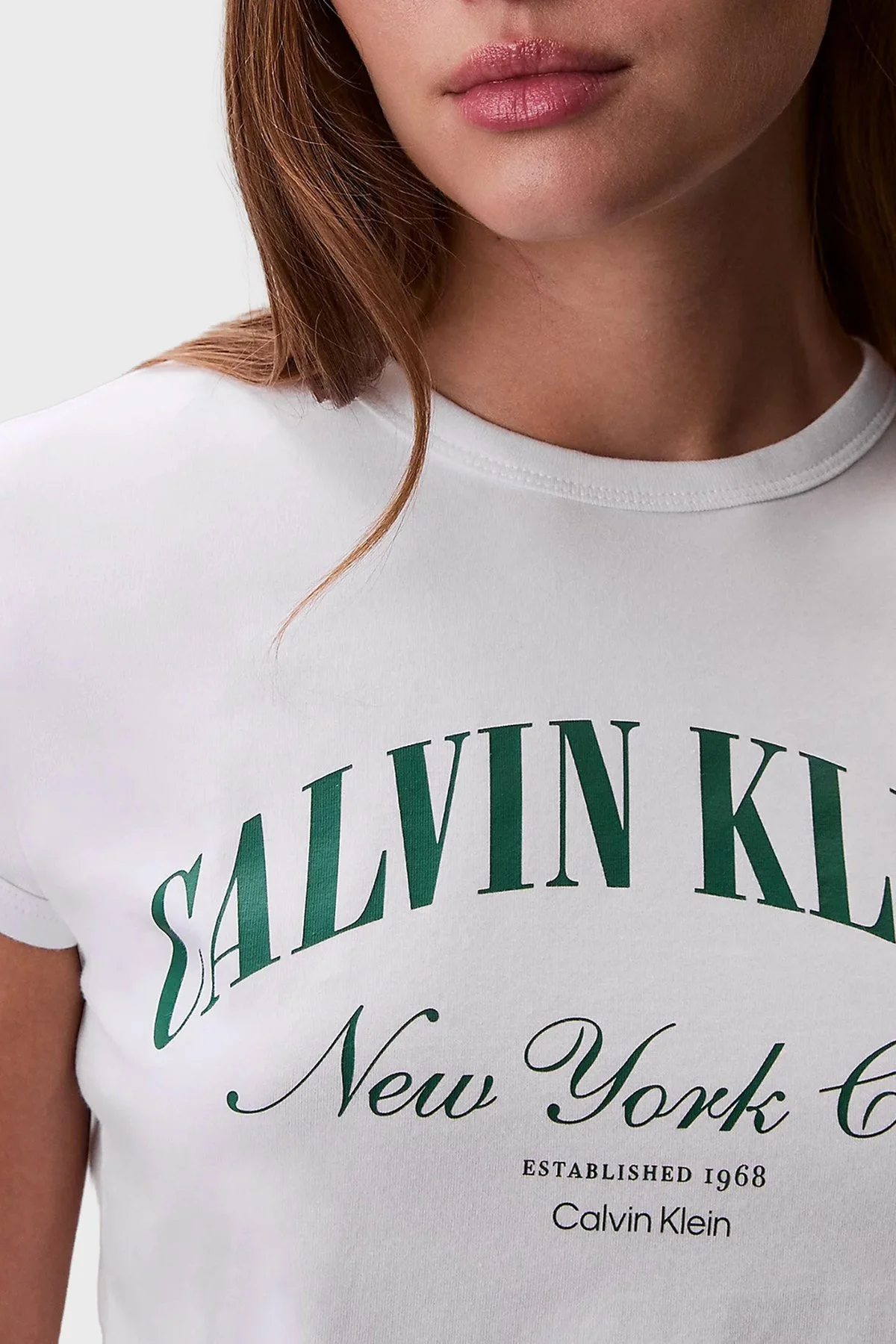 Calvin Klein Pamuklu Slim Fit Logolu Bisiklet Yaka Kadın T Shirt LV047F815G YAF BEYAZ - 4