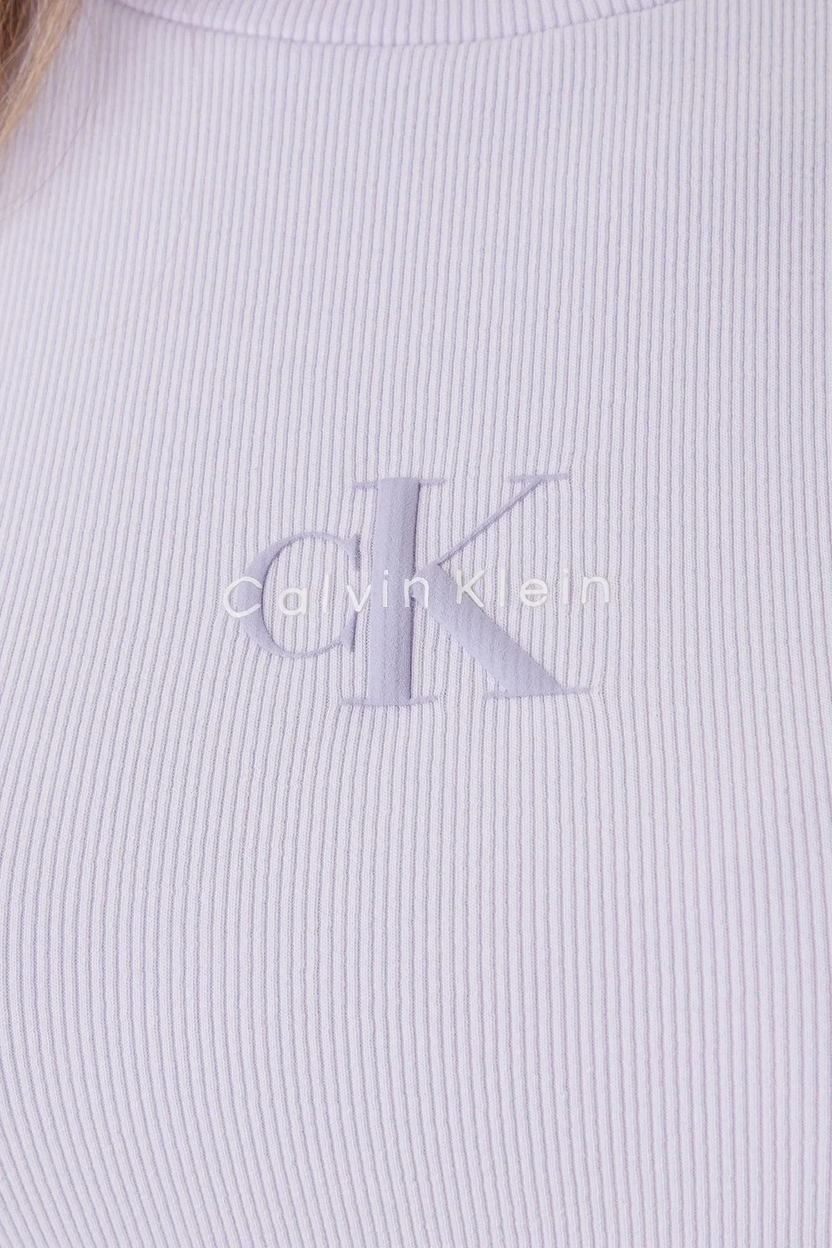 Calvin Klein Pamuklu Slim Fit Logolu Bisiklet Yaka LV047AB8023OQ Bayan T Shirt LV047AB802 3OQ LİLA - 5