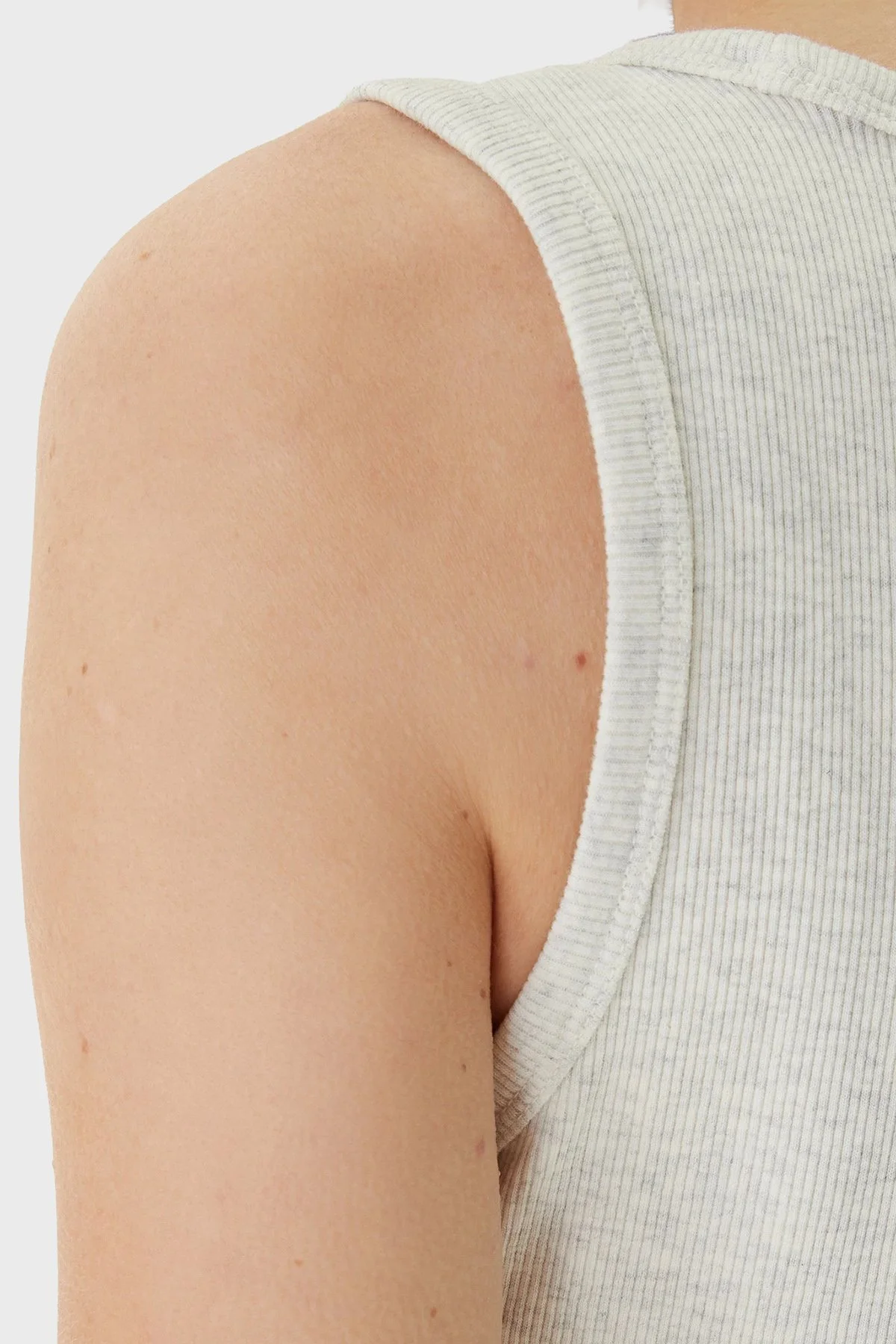 Calvin Klein Pamuklu Slim Fit Logolu Yuvarlak Yaka LV047F257GP4P Bayan Elbise LV047F257G P4P GRİ - 5