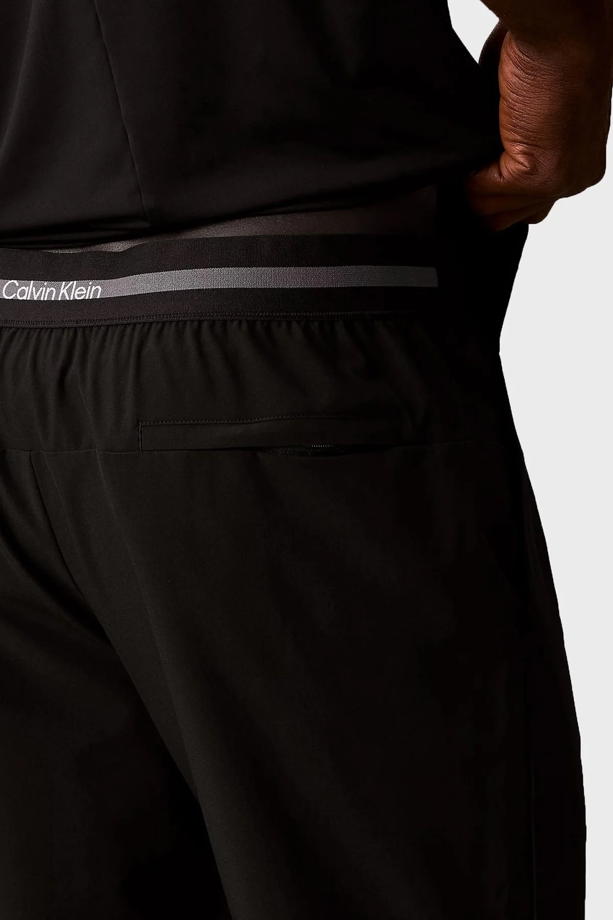 Calvin Klein Pamuklu Slim Fit Normal Bel LVGMS6P602UB1 Erkek Pantolon LVGMS6P602 UB1 SİYAH - 5