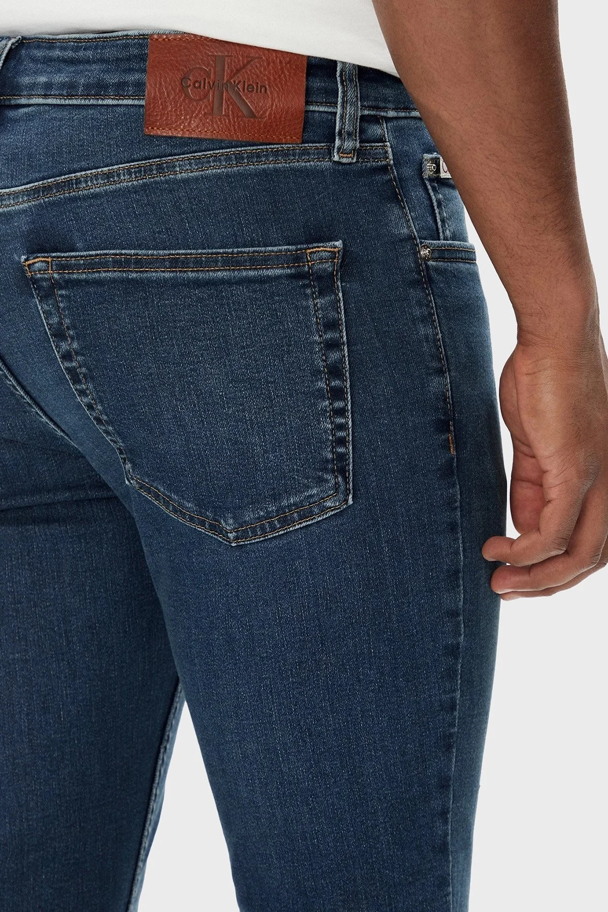 Calvin Klein Pamuklu Slim Fit Orta Bel Dar Paça Jeans LV04RB720GPTR Erkek Kot Pantolon LV04RB720G PTR LACİVERT - 5