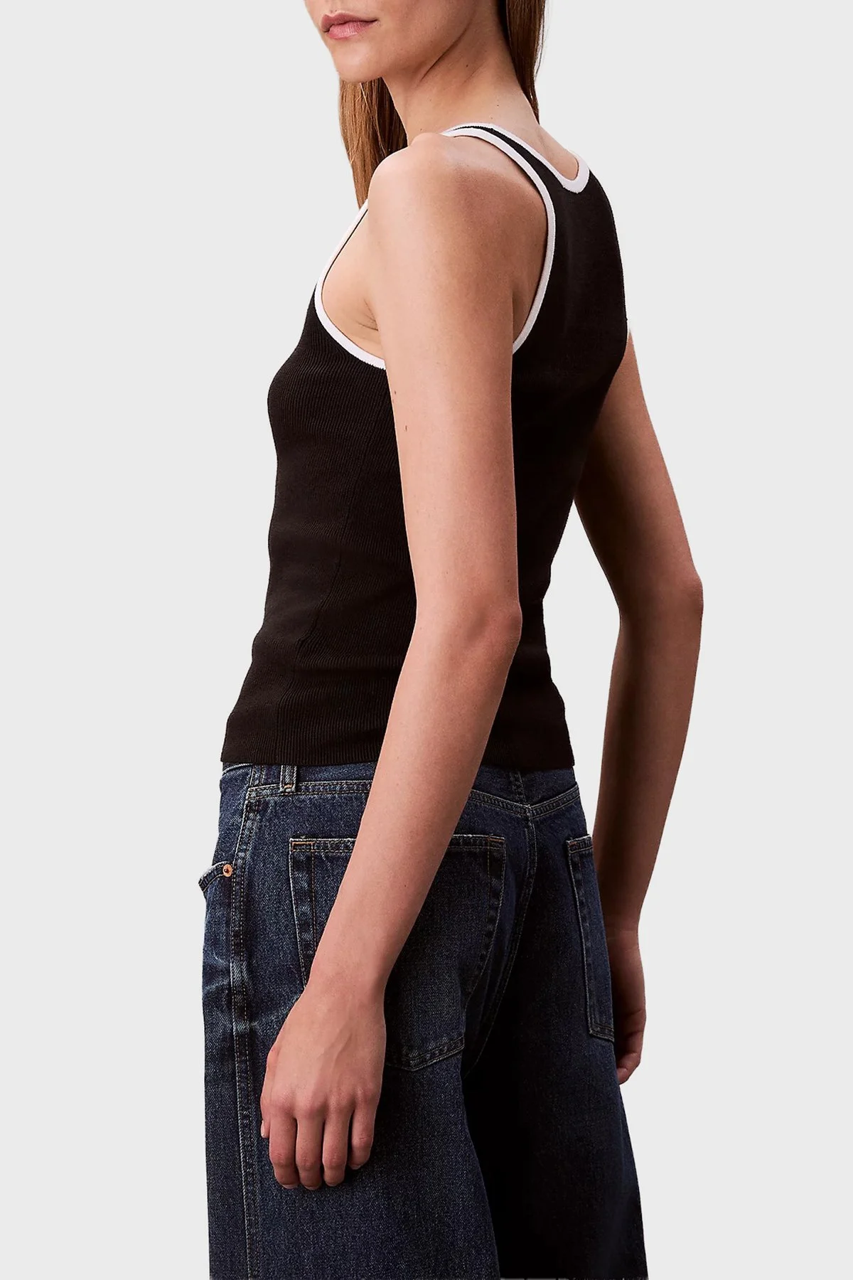 Calvin Klein Pamuklu Slim Fit Yuvarlak Yaka Fitilli LV047D300GUB1 Bayan Top LV047D300G UB1 SİYAH - 4