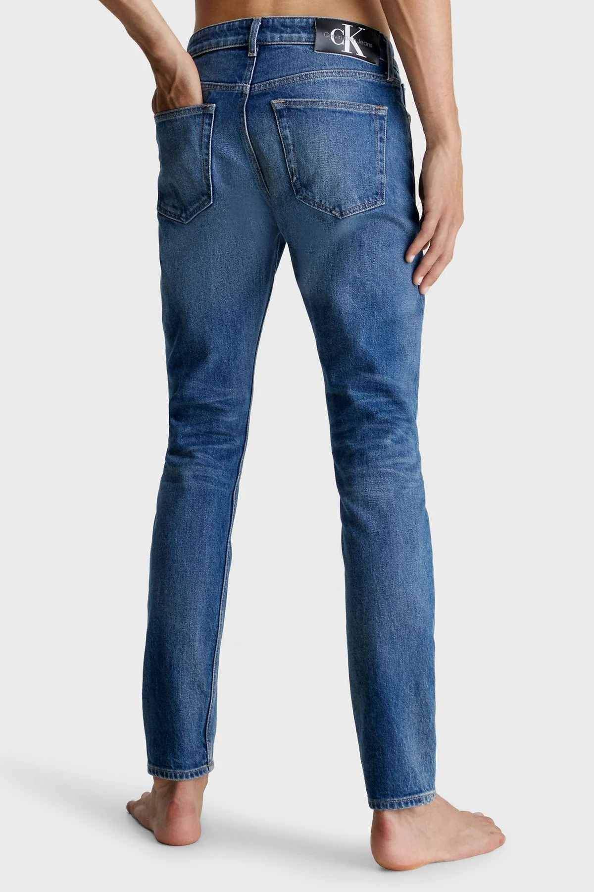 Calvin Klein Pamuklu Slim Tapered Jeans J30J3238501BJ Erkek Kot Pantolon J30J323850 1BJ MAVİ - 2