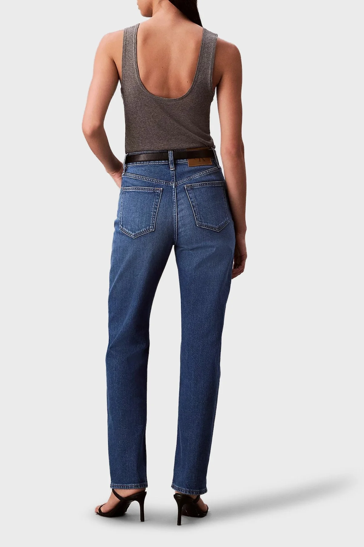 Calvin Klein Pamuklu Straight Fit Yüksek Bel Düz Paça Jeans LV047B913GYCC Bayan Kot Pantolon LV047B913G YCC MAVİ - 2