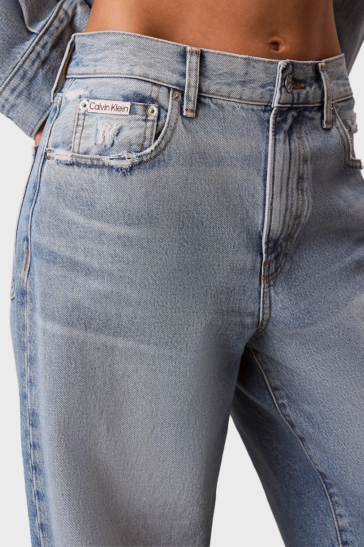 Calvin Klein Pamuklu Wide Leg Fit Yüksek Bel Jeans Kadın Kot Pantolon LV047F728G SD9 MAVİ - 4