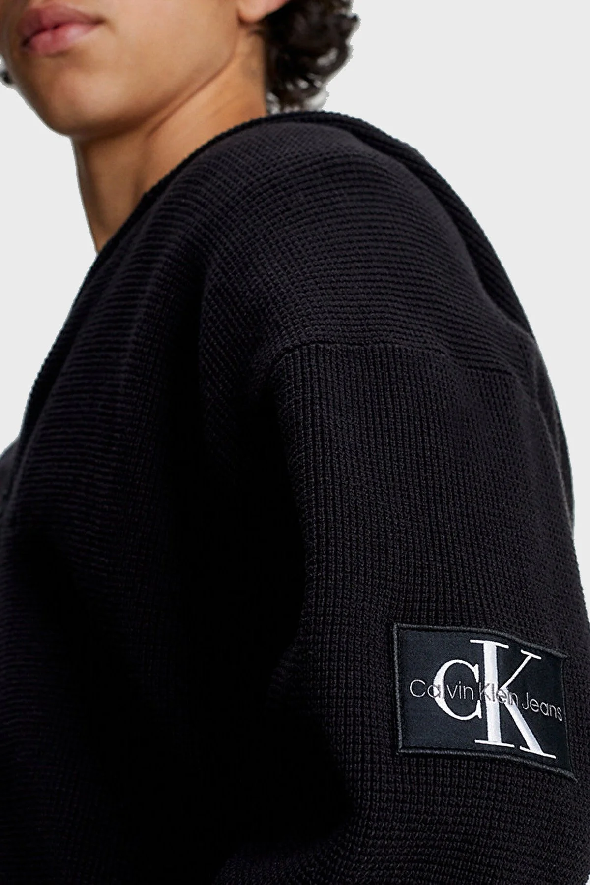 Calvin Klein Pamuklu Yarım Fermuarlı Kapüşonlu Regular Fit J30J323985BEH Erkek Kazak J30J323985 BEH SİYAH - 4