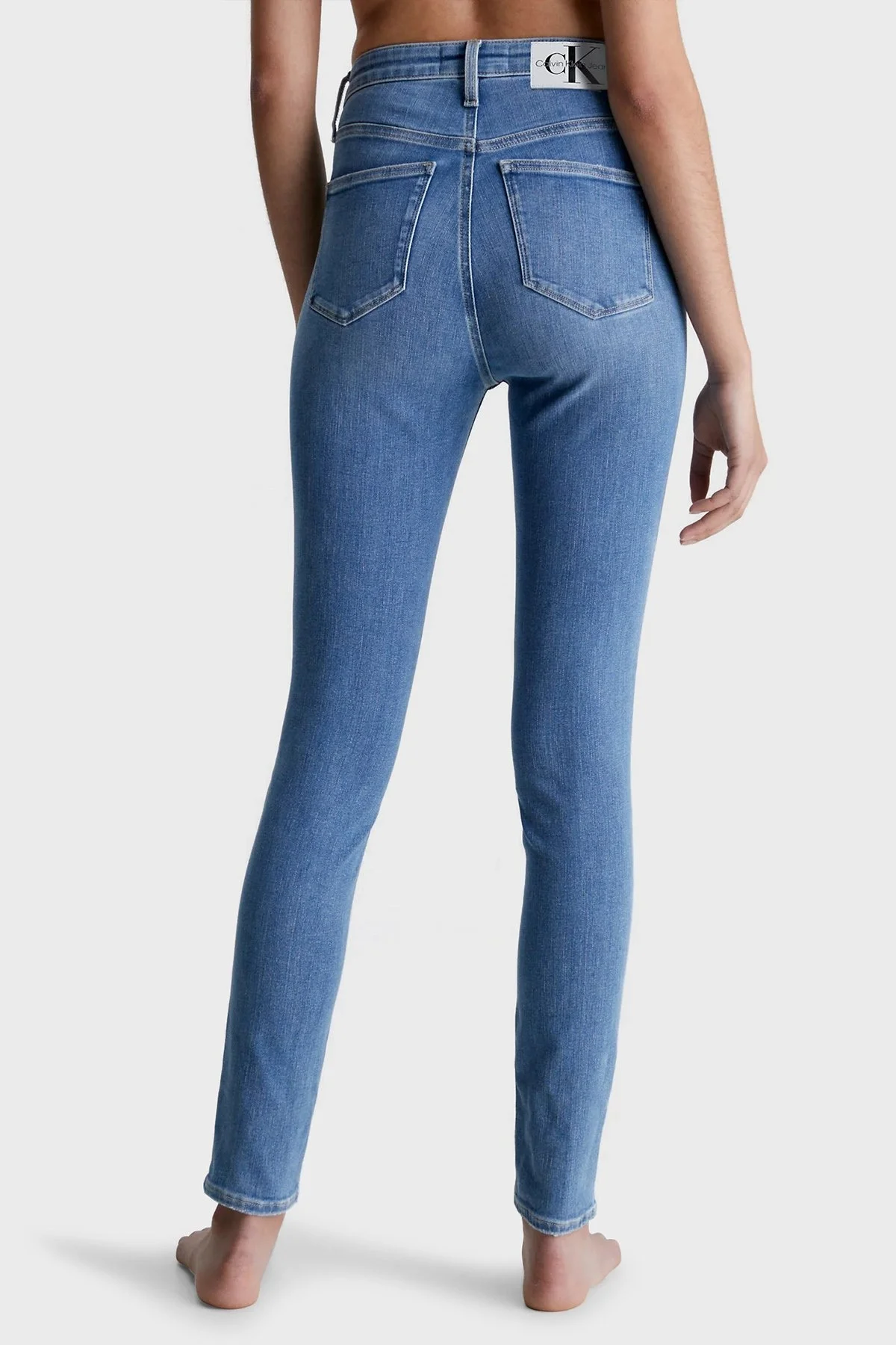 Calvin Klein Pamuklu Yüksek Bel Dar Paça Skinny Fit Jeans J20J2206261A4 Bayan Kot Pantolon J20J220626 1A4 MAVİ - 2
