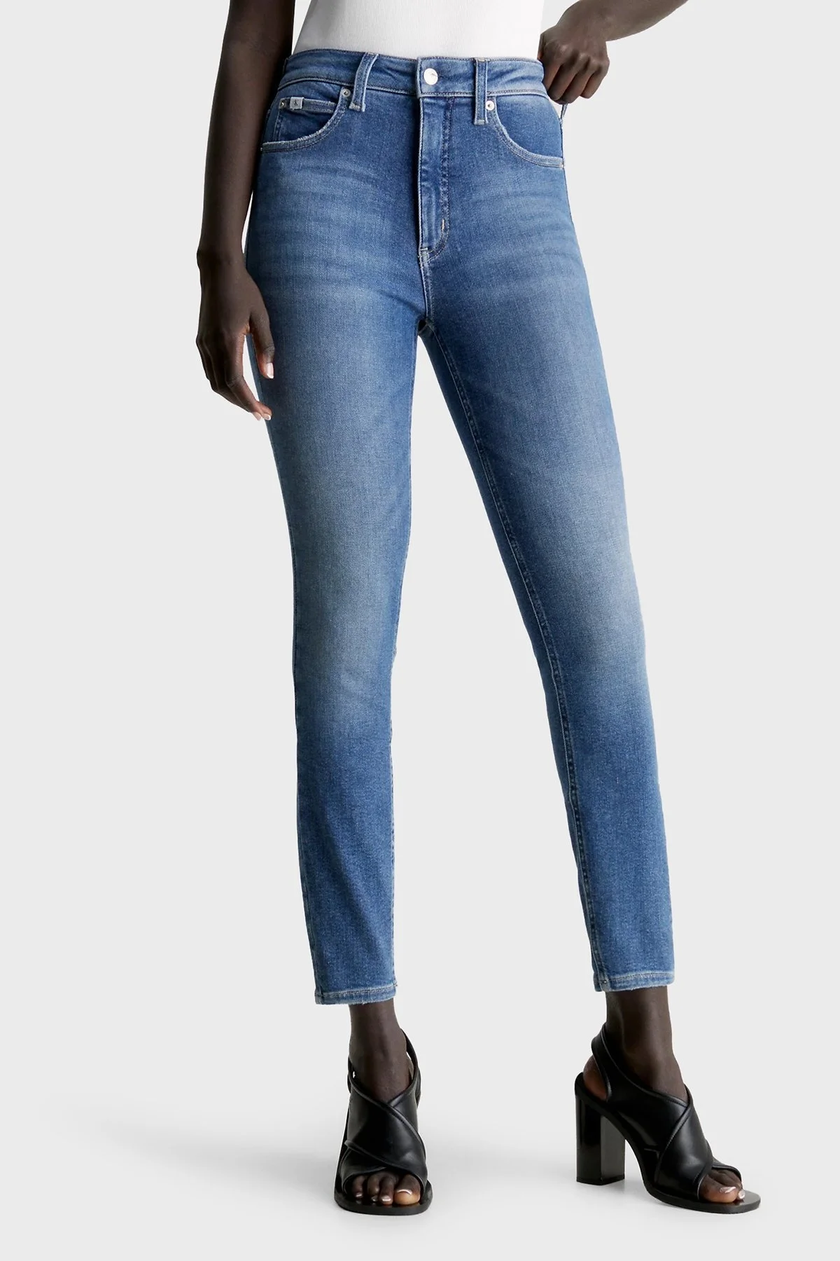 Calvin Klein Pamuklu Yüksek Bel Dar Paça Super Skinny Fit Jeans J20J2221441A4 Bayan Kot Pantolon J20J222144 1A4 AÇIK MAVİ - 2