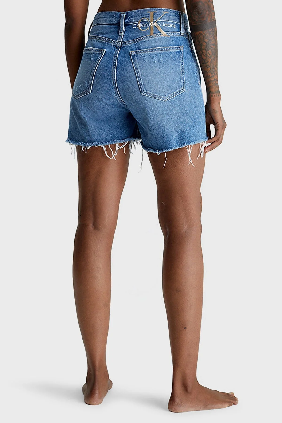 Calvin Klein Pamuklu Yüksek Bel Denim Mom J20J2206411A4 Bayan Short J20J220641 1A4 MAVİ - 3