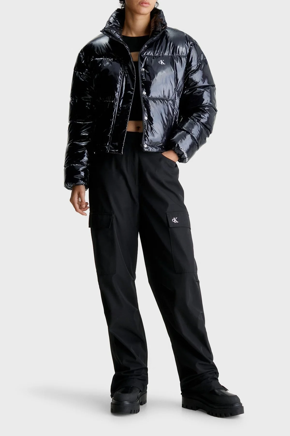 Calvin Klein Parlak Dik Yaka Cropped Şişme J20J222710BEH Bayan Mont J20J222710 BEH SİYAH - 3