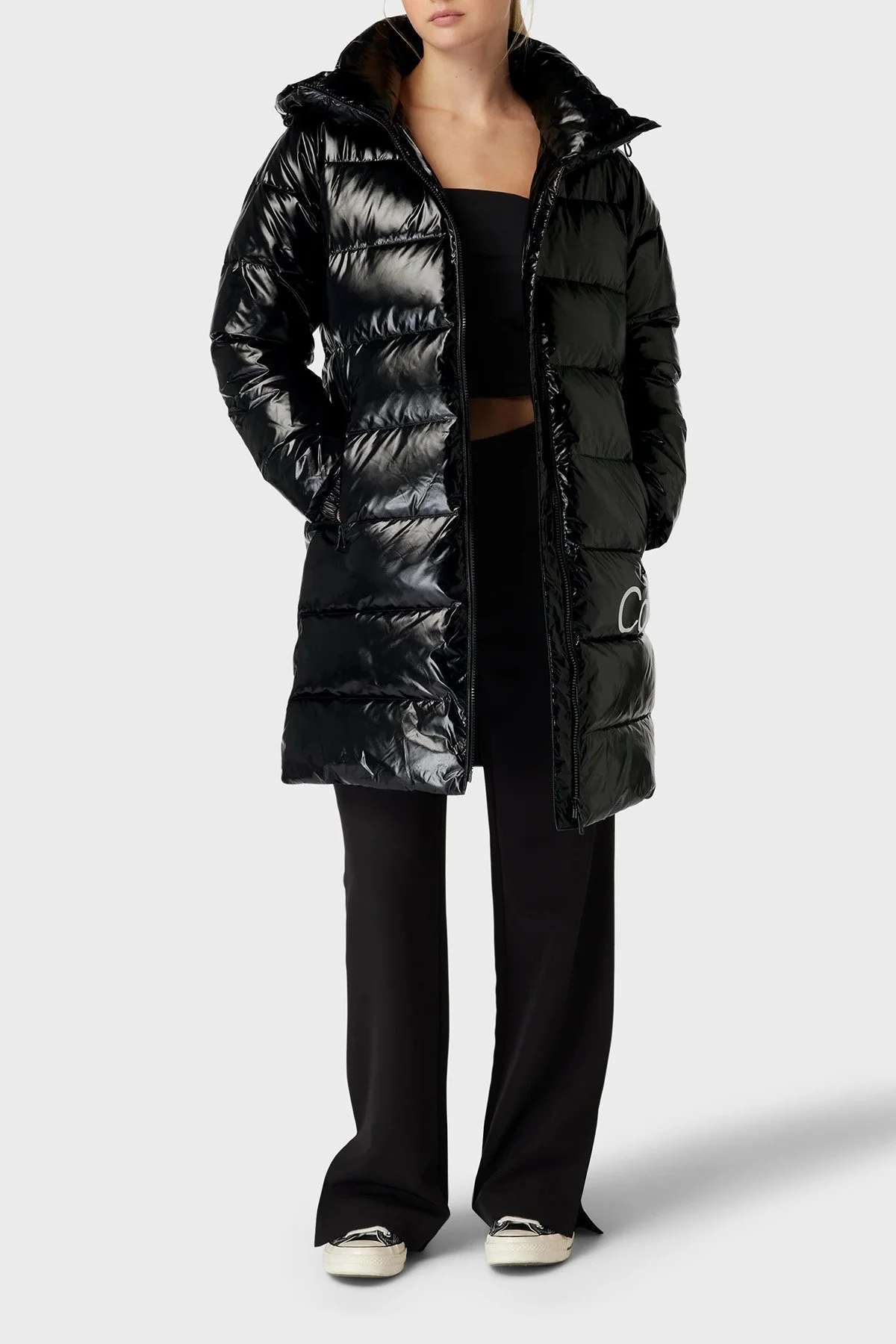 Calvin Klein Parlak Relaxed Fit Kapüşonlu Şişme J20J221902BEH Bayan Mont J20J221902 BEH SİYAH - 3