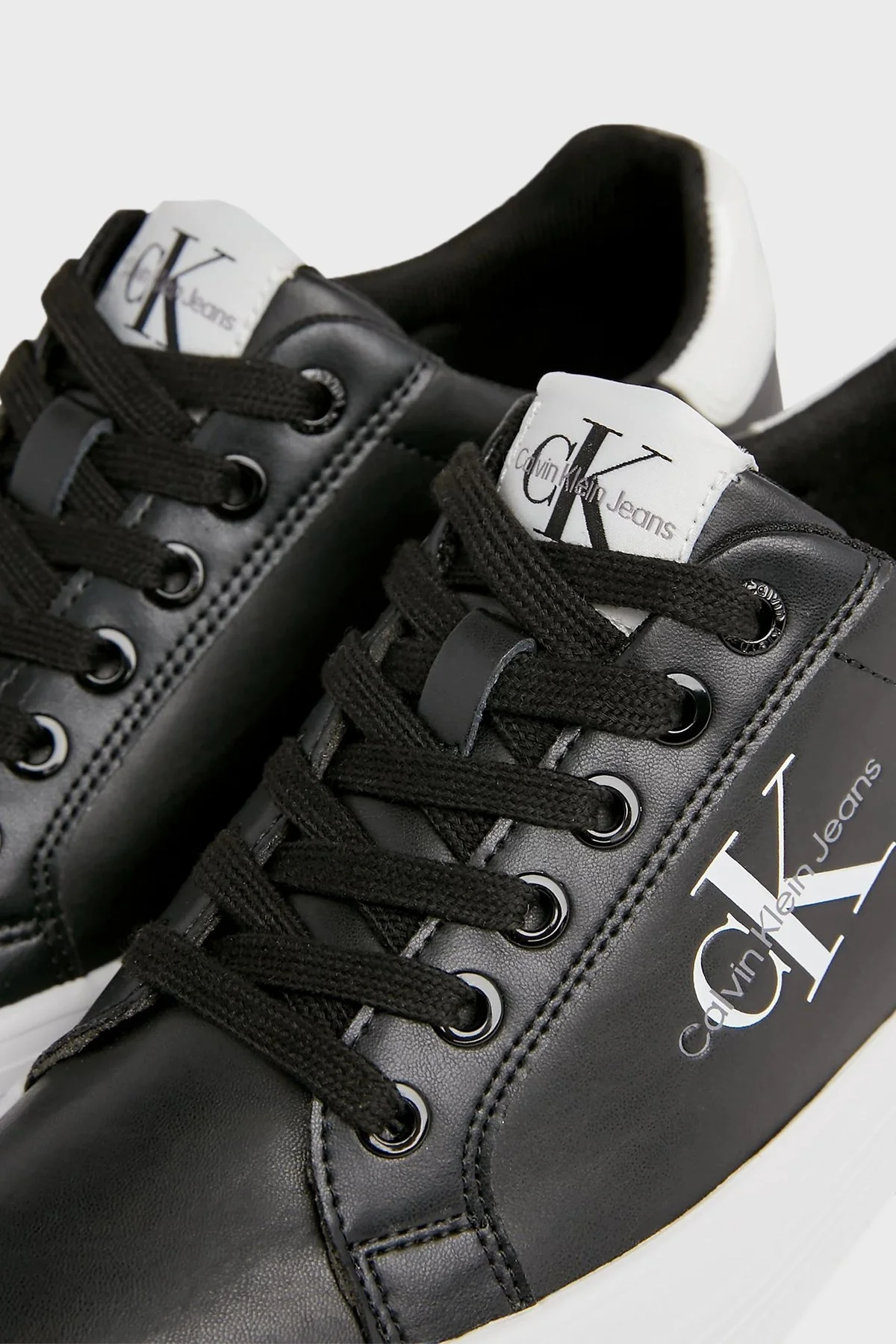 Calvin Klein Platform Sneaker YW0YW013930GM Bayan Ayakkabı YW0YW01393 0GM SİYAH-BEYAZ - 4