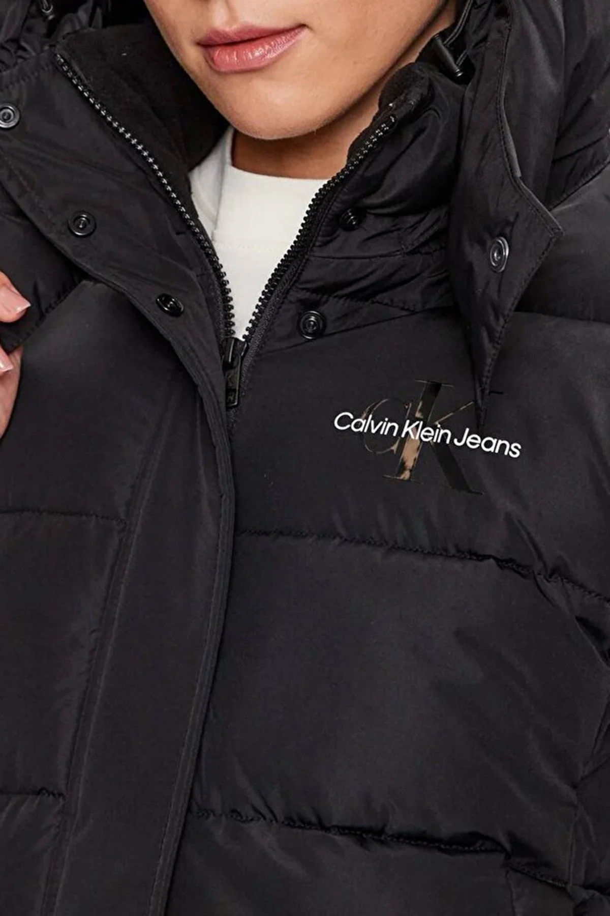 Calvin Klein Regular Fit Çıkarılabilir Kapüşonlu Şişme J20J221377BEH Bayan Mont J20J221377 BEH SİYAH - 5