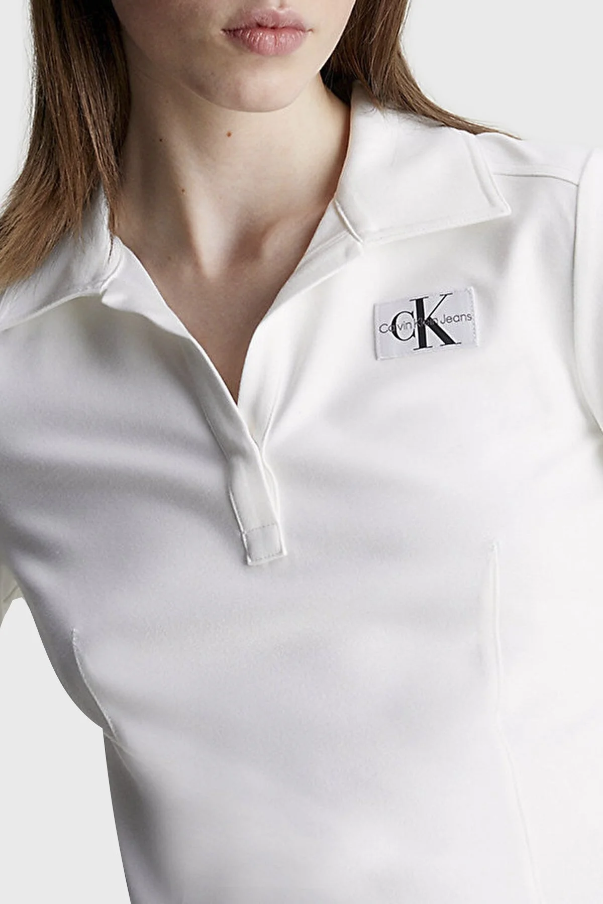 Calvin Klein Regular Fit Crop J20J222556YAF Bayan Polo Yaka Sweat J20J222556 YAF BEYAZ - 4