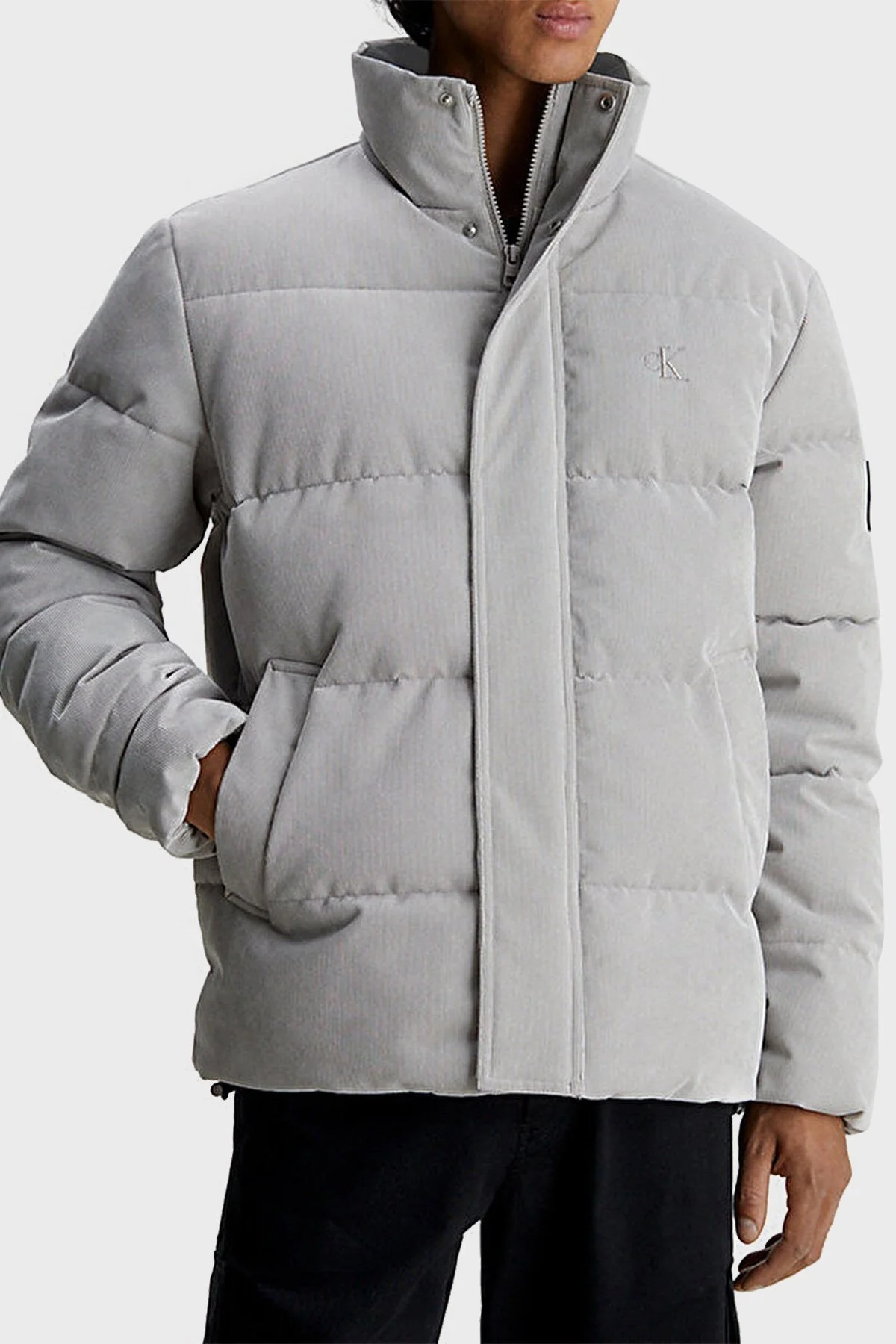 Calvin Klein Regular Fit Dik Yaka Kadife Dokulu J30J324059PEE Erkek Mont J30J324059 PEE GRİ - 1