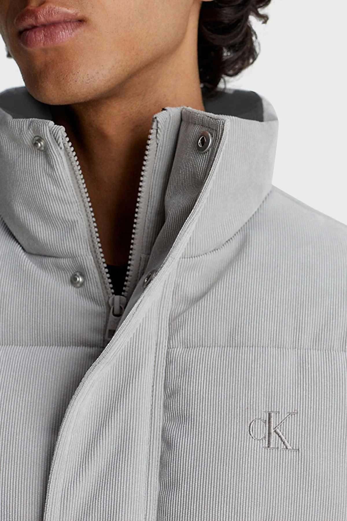 Calvin Klein Regular Fit Dik Yaka Kadife Dokulu J30J324059PEE Erkek Mont J30J324059 PEE GRİ - 3