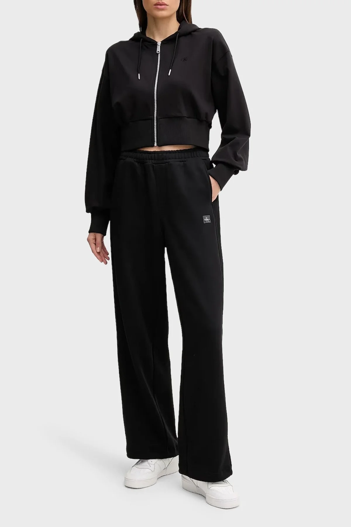 Calvin Klein Regular Fit Kapüşonlu Fermuarlı Logolu Crop LV047C247GUB1 Bayan Sweat LV047C247G UB1 SİYAH - 2