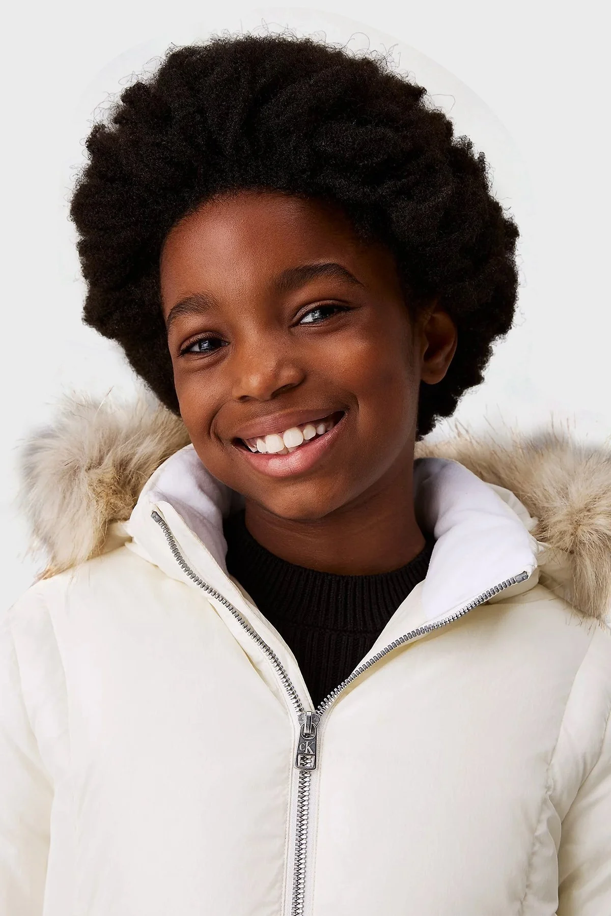 Calvin Klein Regular Fit Kapüşonlu Logolu Kemerli IG0IG02685YBI Çocuk Mont IG0IG02685 YBI BEYAZ - 2