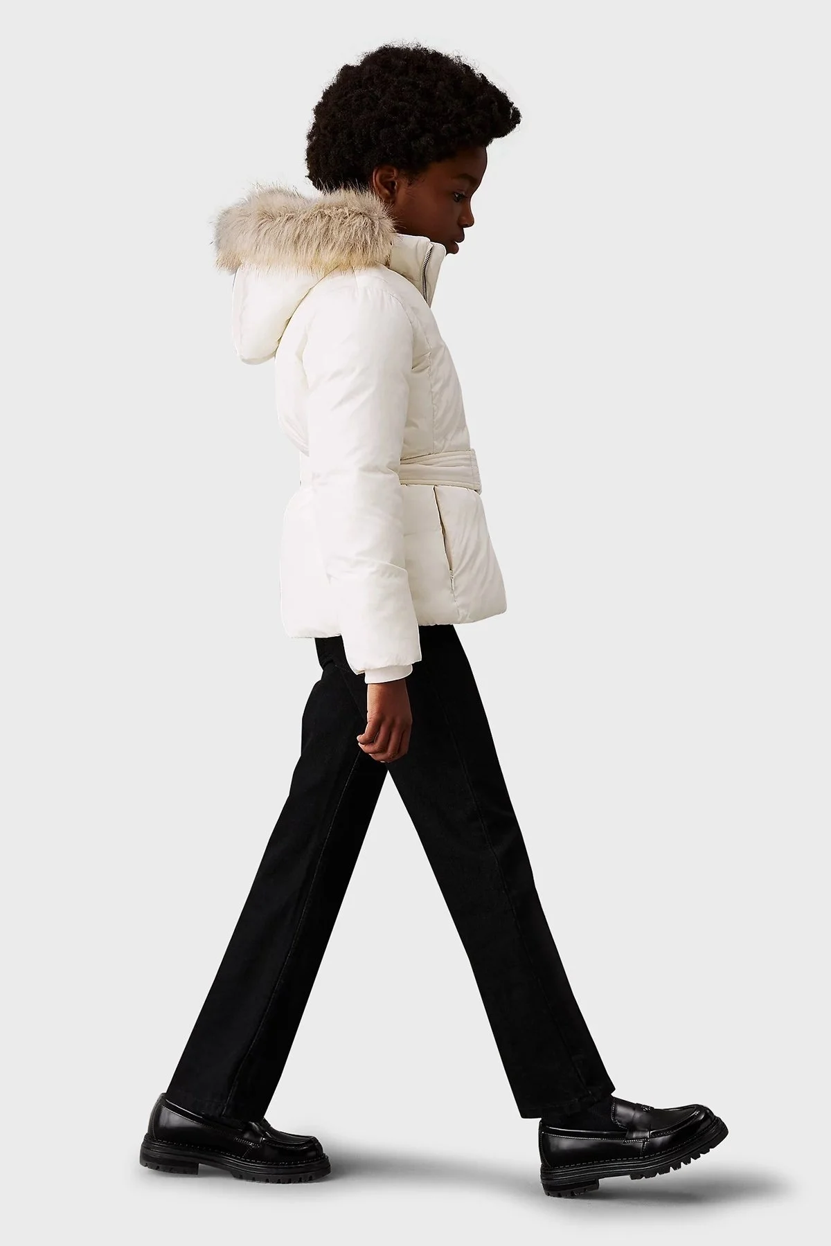 Calvin Klein Regular Fit Kapüşonlu Logolu Kemerli IG0IG02685YBI Çocuk Mont IG0IG02685 YBI BEYAZ - 5