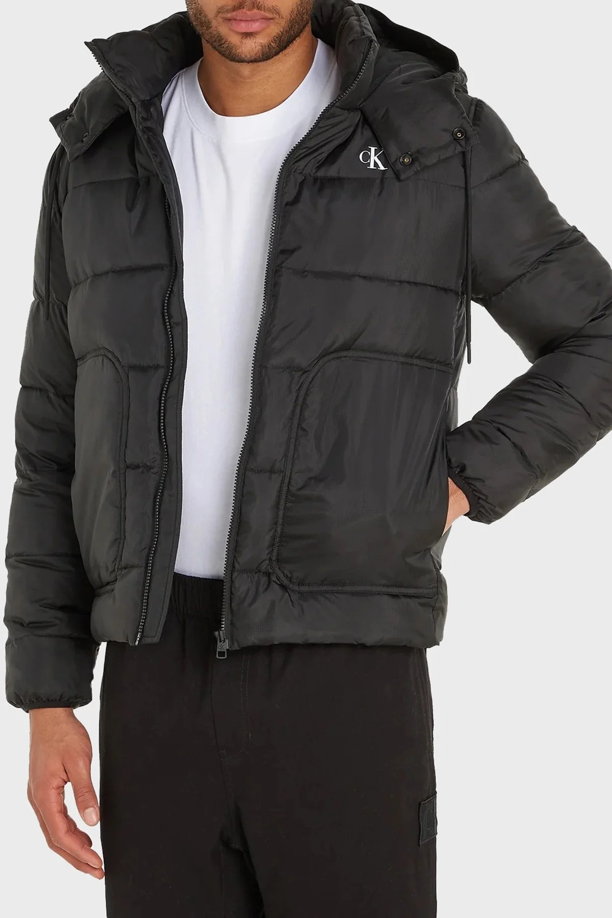 Calvin Klein Regular Fit Kapüşonlu Şişme J30J324330BEH Erkek Mont J30J324330 BEH SİYAH - 1