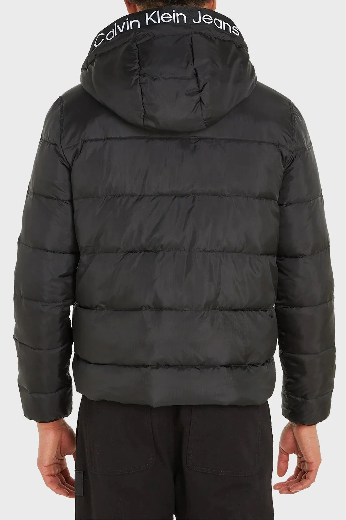 Calvin Klein Regular Fit Kapüşonlu Şişme J30J324330BEH Erkek Mont J30J324330 BEH SİYAH - 2