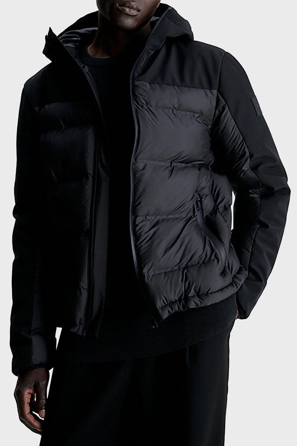 Calvin Klein Regular Fit Kapüşonlu Şişme K10K111889BEH Erkek Mont K10K111889 BEH SİYAH - 1