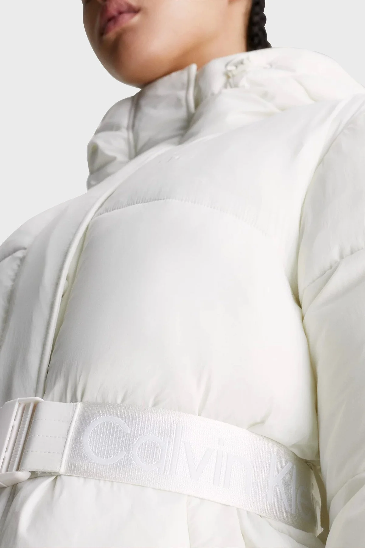 Calvin Klein Regular Fit Kemerli Kapüşonlu Şişme J20J221896YBI Bayan Mont J20J221896 YBI BEYAZ - 4