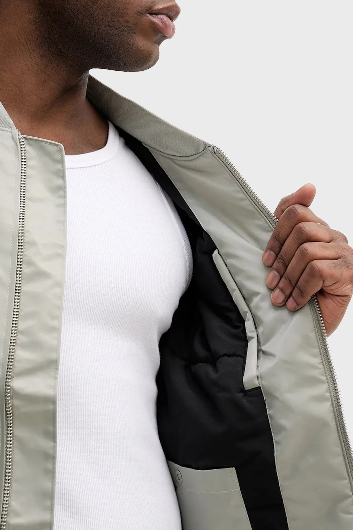 Calvin Klein Regular Fit Kolej Yaka Su itici Bomber LV04RC526G2GB Erkek Ceket LV04RC526G 2GB HAKİ - 6