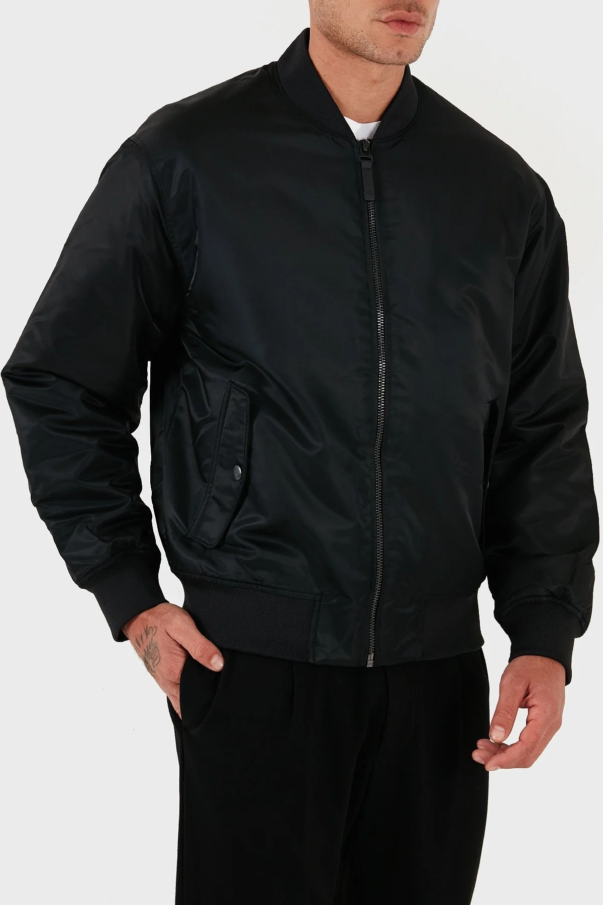Calvin Klein Regular Fit Kolej Yaka Su İtici Bomber LV04RC526GUB1 Erkek Ceket LV04RC526G UB1 SİYAH - 5