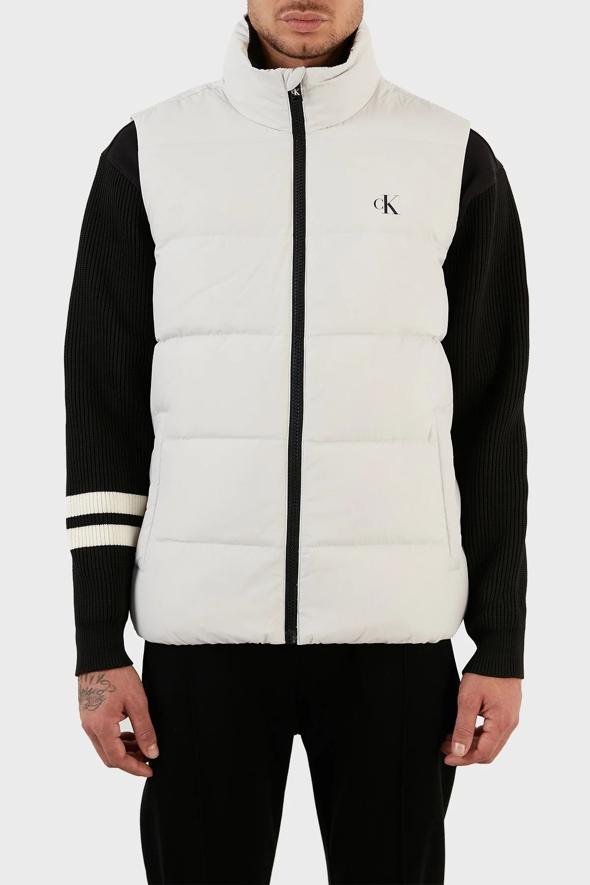 Calvin Klein Regular Fit Kuş Tüyü Dolgulu Dik Yakalı Şişme Erkek Yelek J30J319055 PRF GRİ - 1