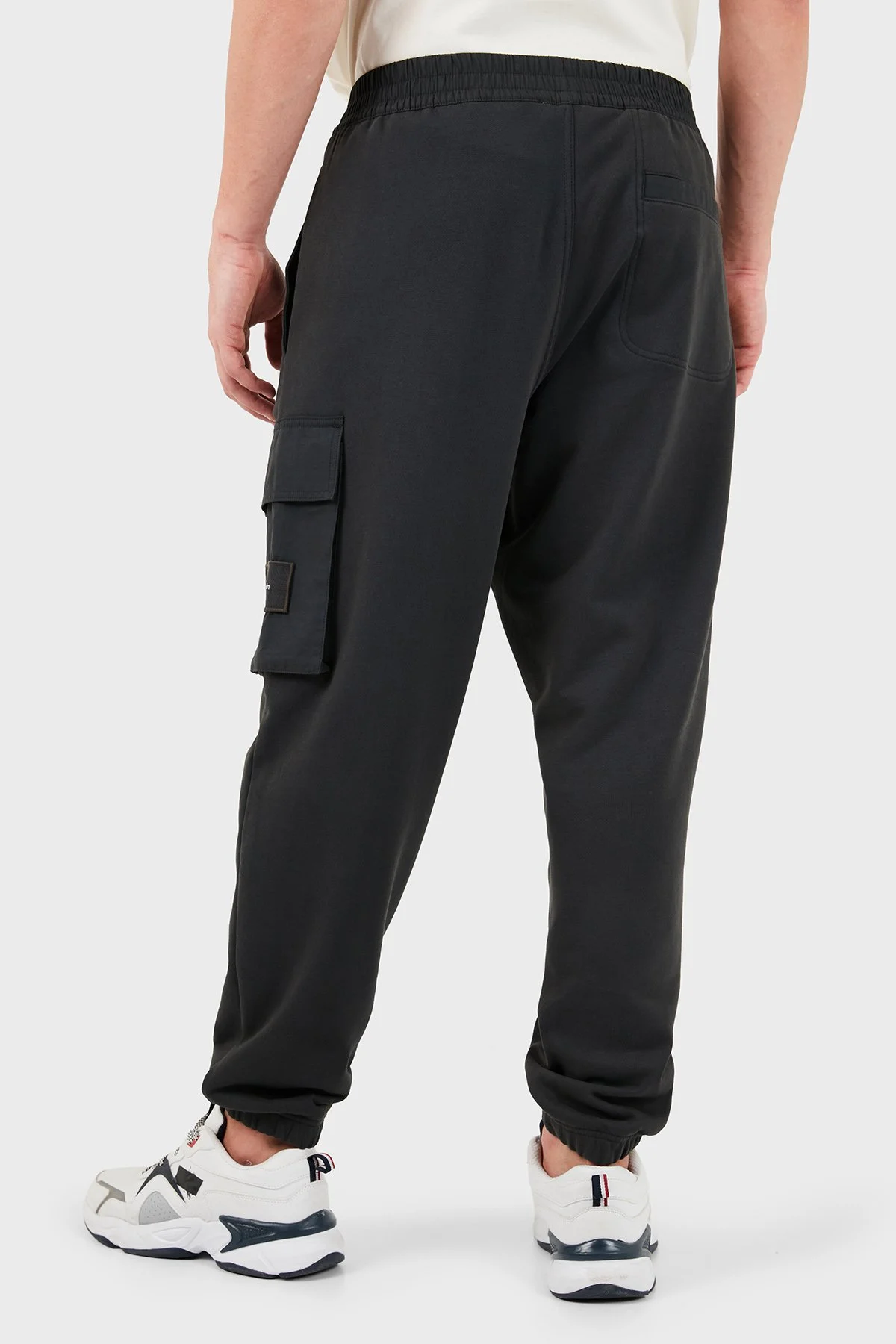 Calvin Klein Regular Fit Logolu Kargo Cepli LV04RJ204G8MN Erkek Pantolon LV04RJ204G 8MN Antrasit - 3